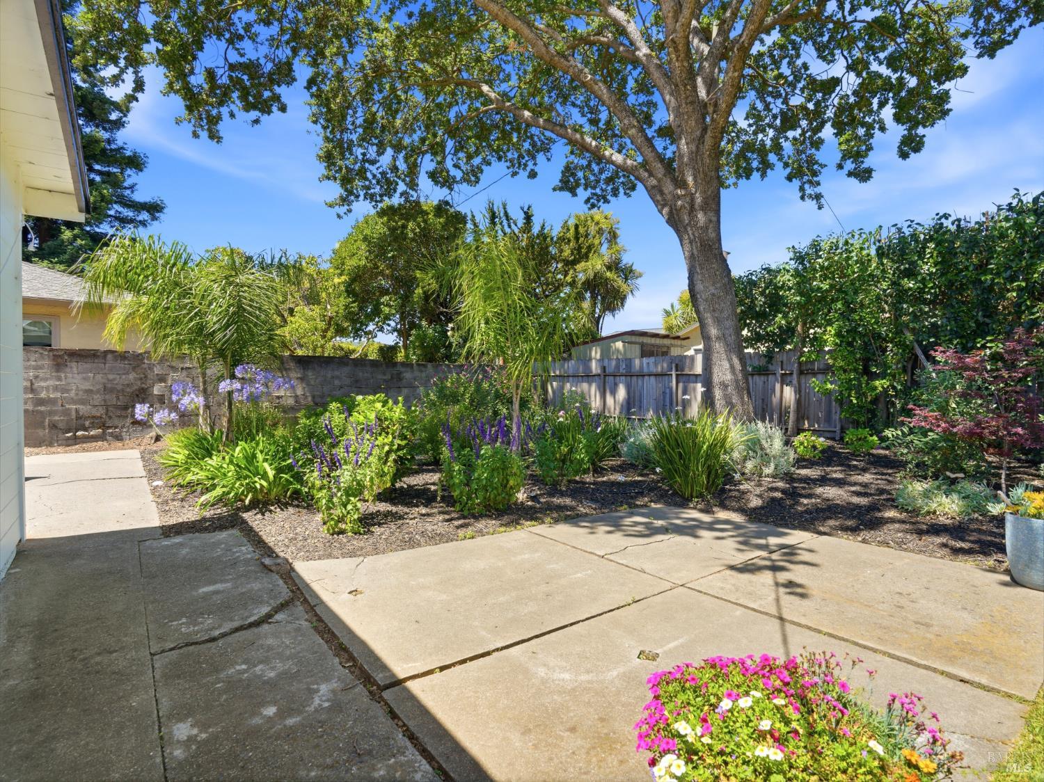 14 Villa Place