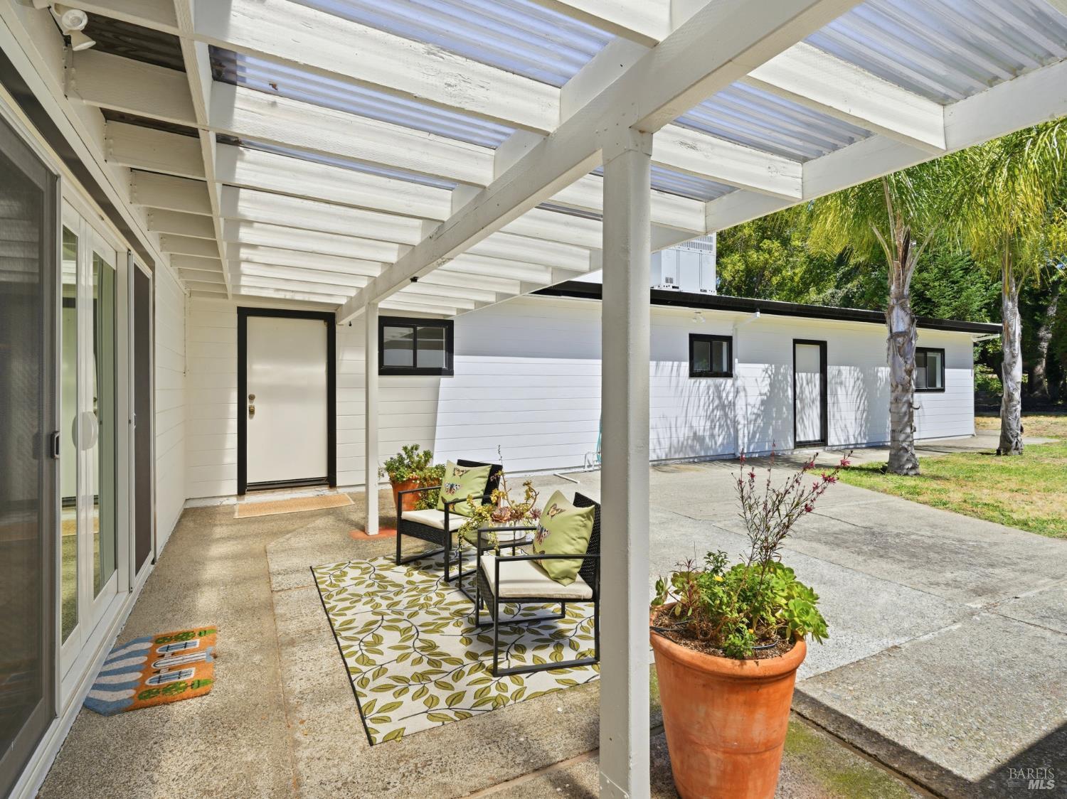 14 Villa Place