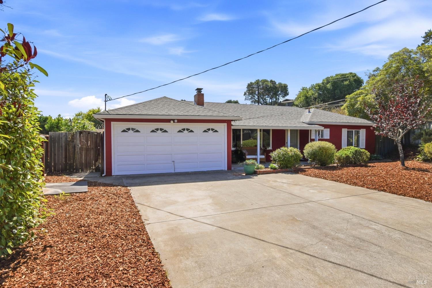 476 Irving Court