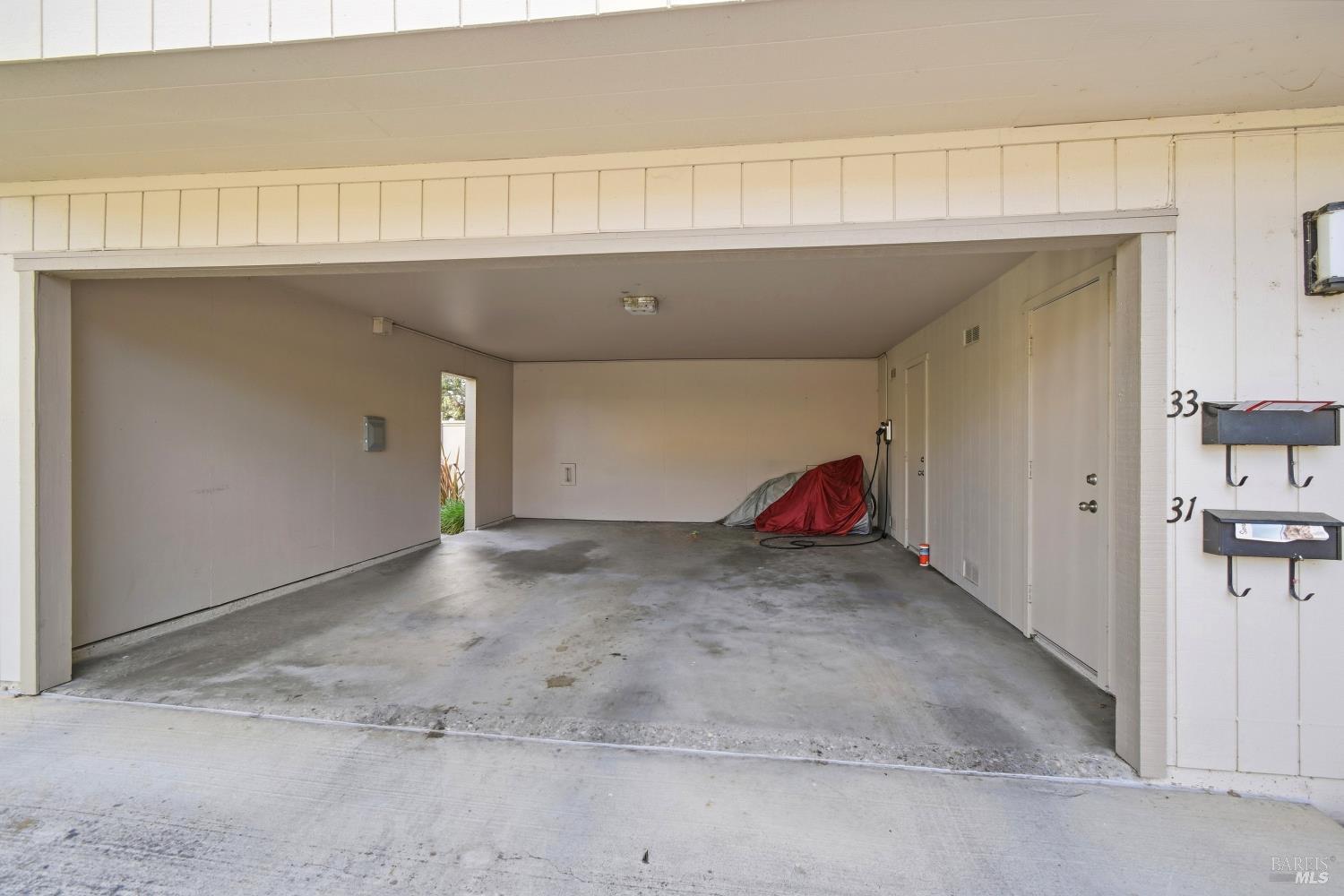 31 Wharf Circle
