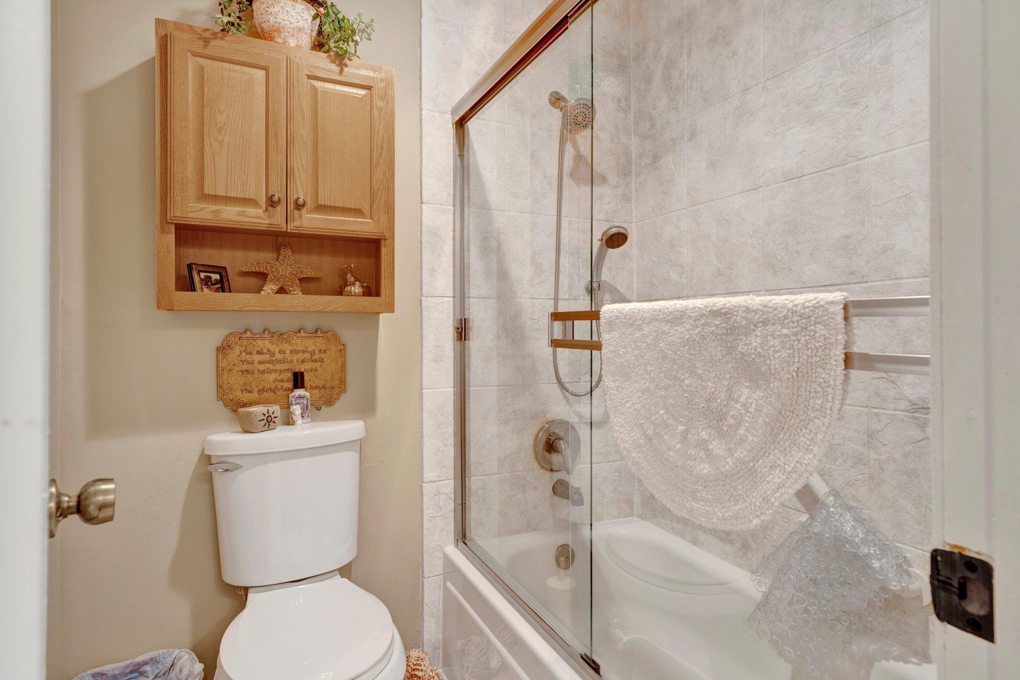 1693 HOBBITS GLEN DR Unit: 27