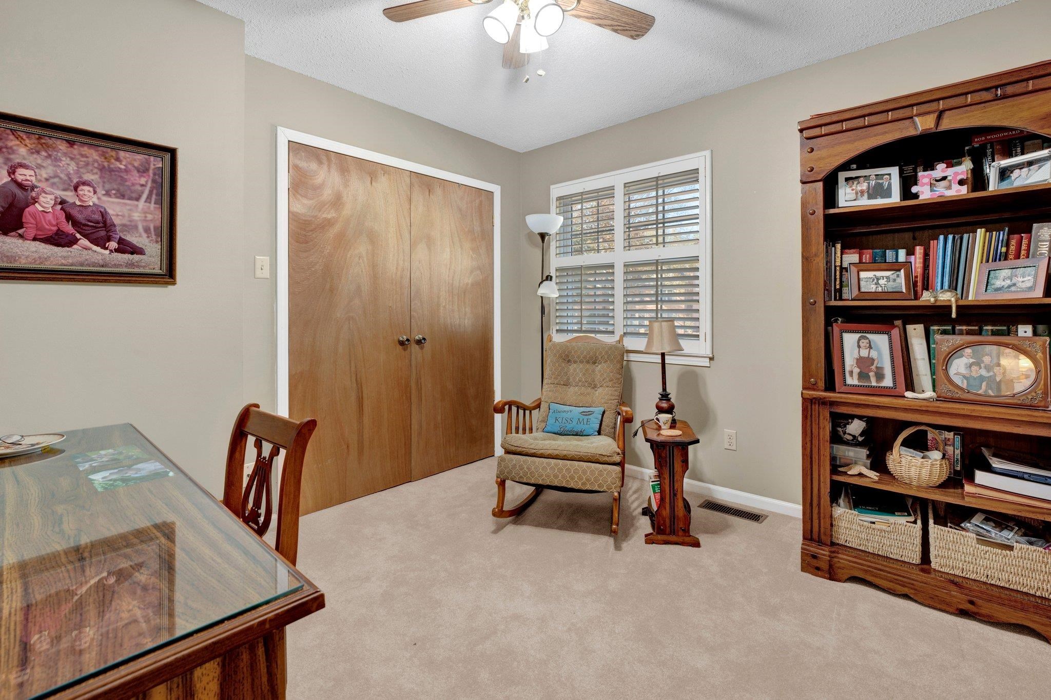 1693 HOBBITS GLEN DR Unit: 27