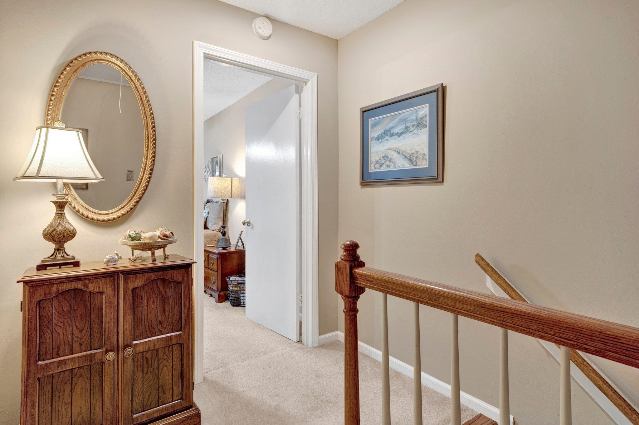 1693 HOBBITS GLEN DR Unit: 27