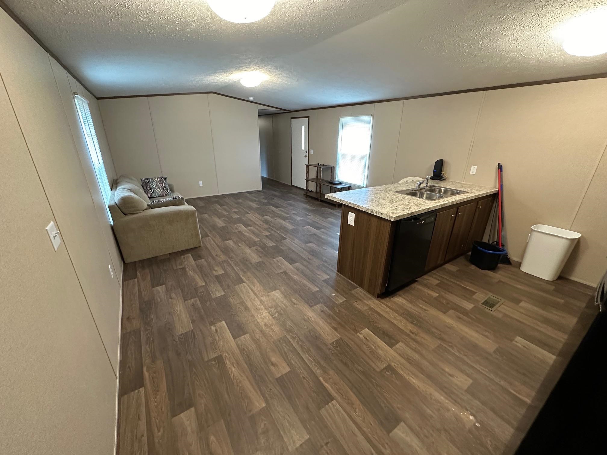 1696 HARDIN GRAVEYARD RD