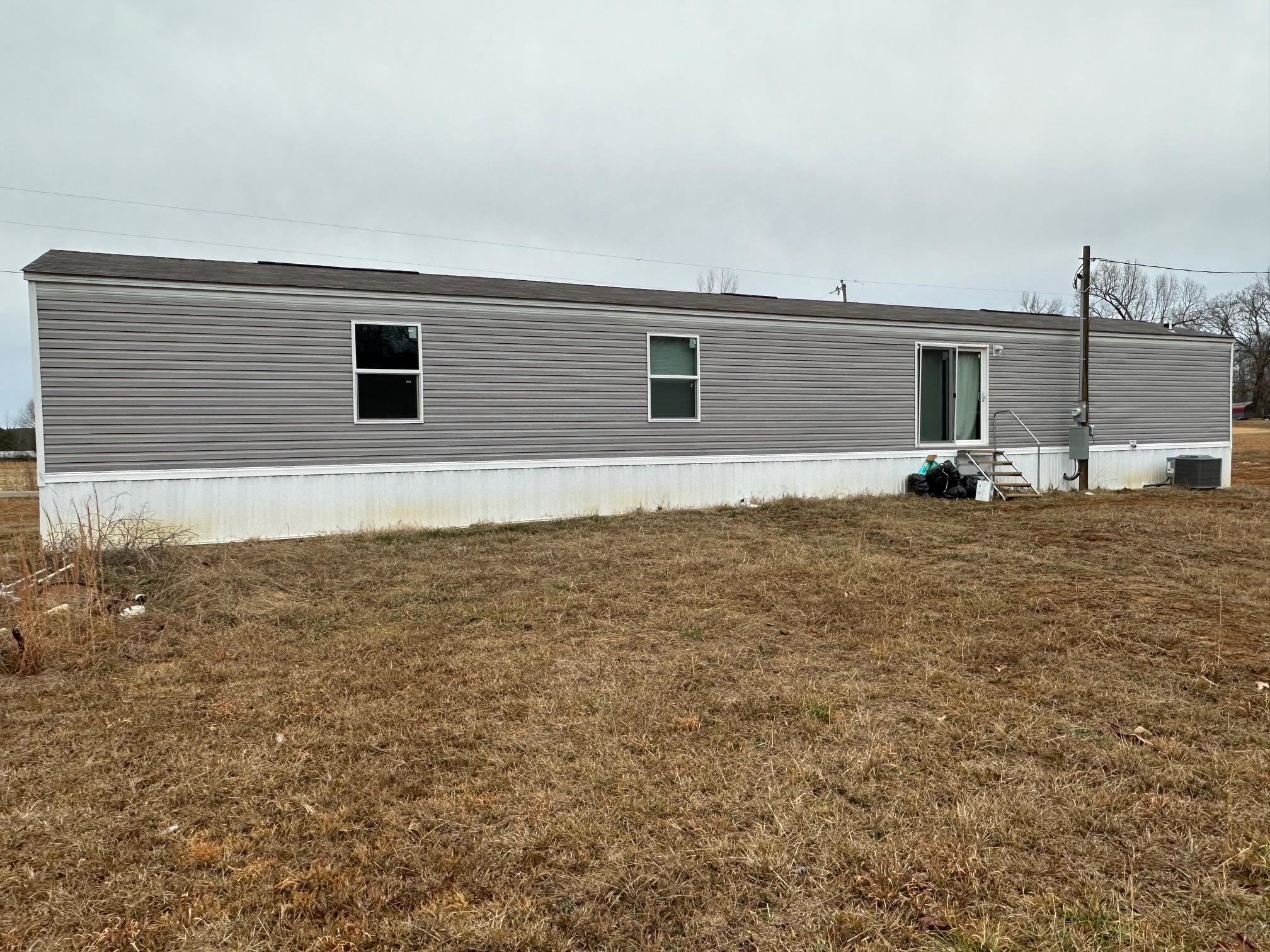 1696 HARDIN GRAVEYARD RD