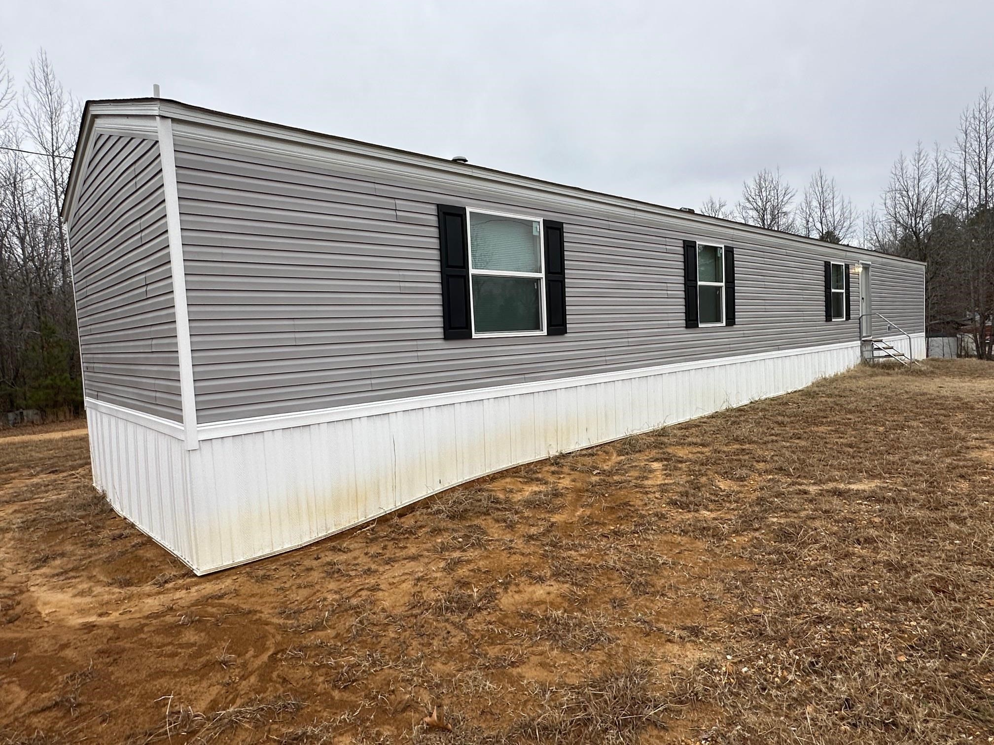 1696 HARDIN GRAVEYARD RD