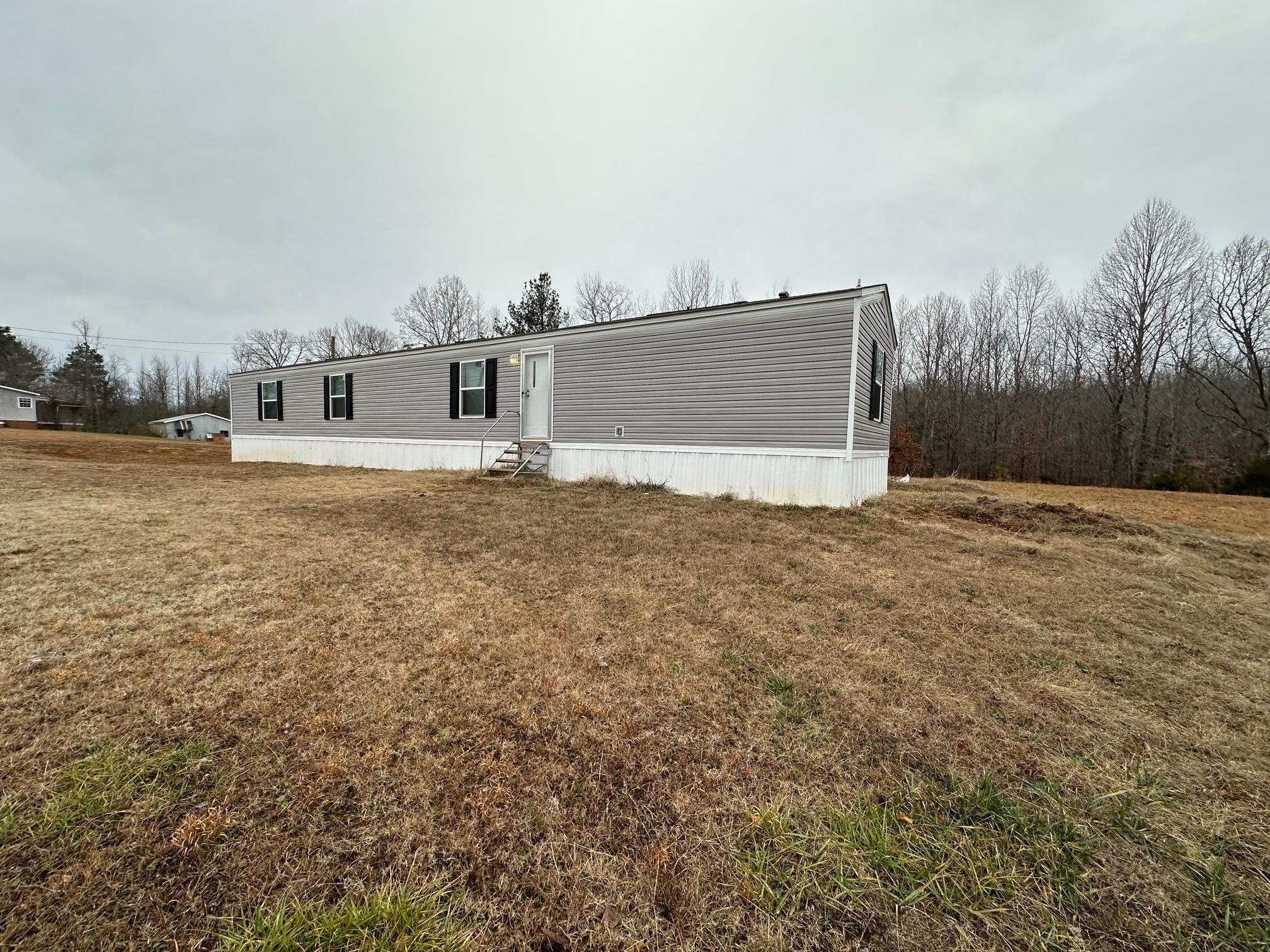 1696 HARDIN GRAVEYARD RD