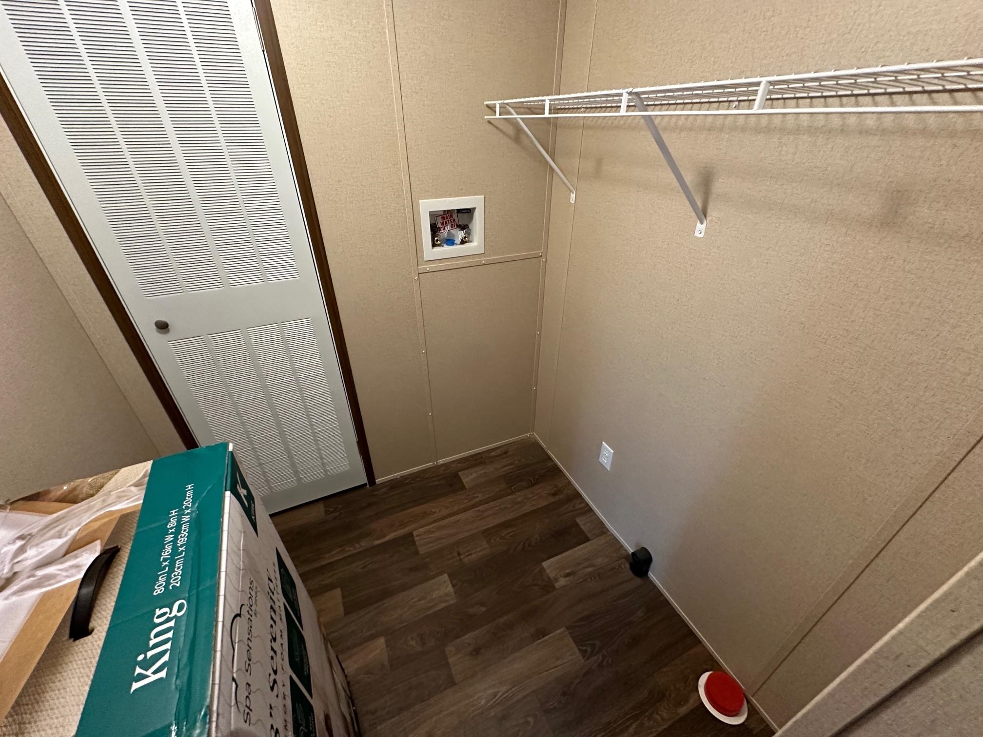 1696 HARDIN GRAVEYARD RD