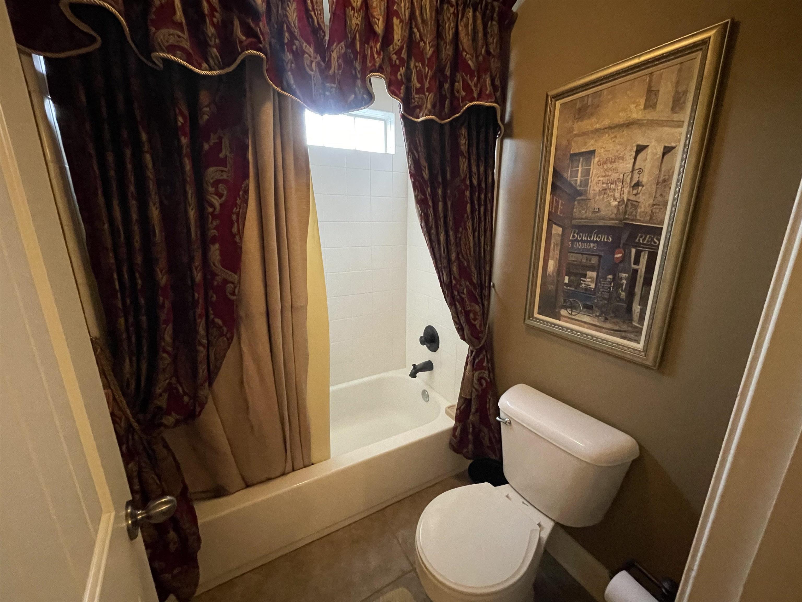 110 LEWIS FAIRWAY CIR