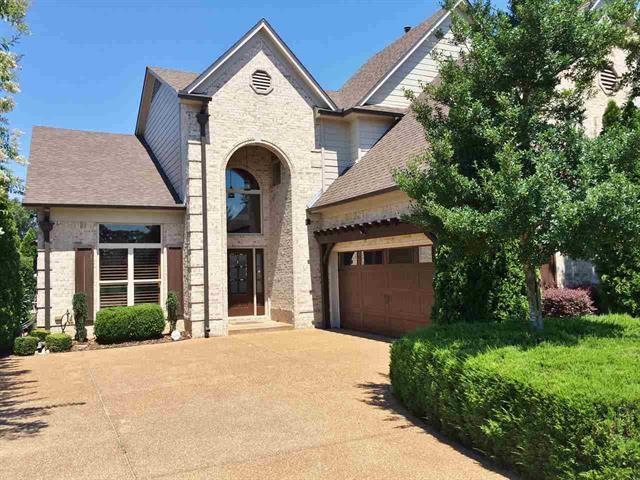 110 LEWIS FAIRWAY CIR