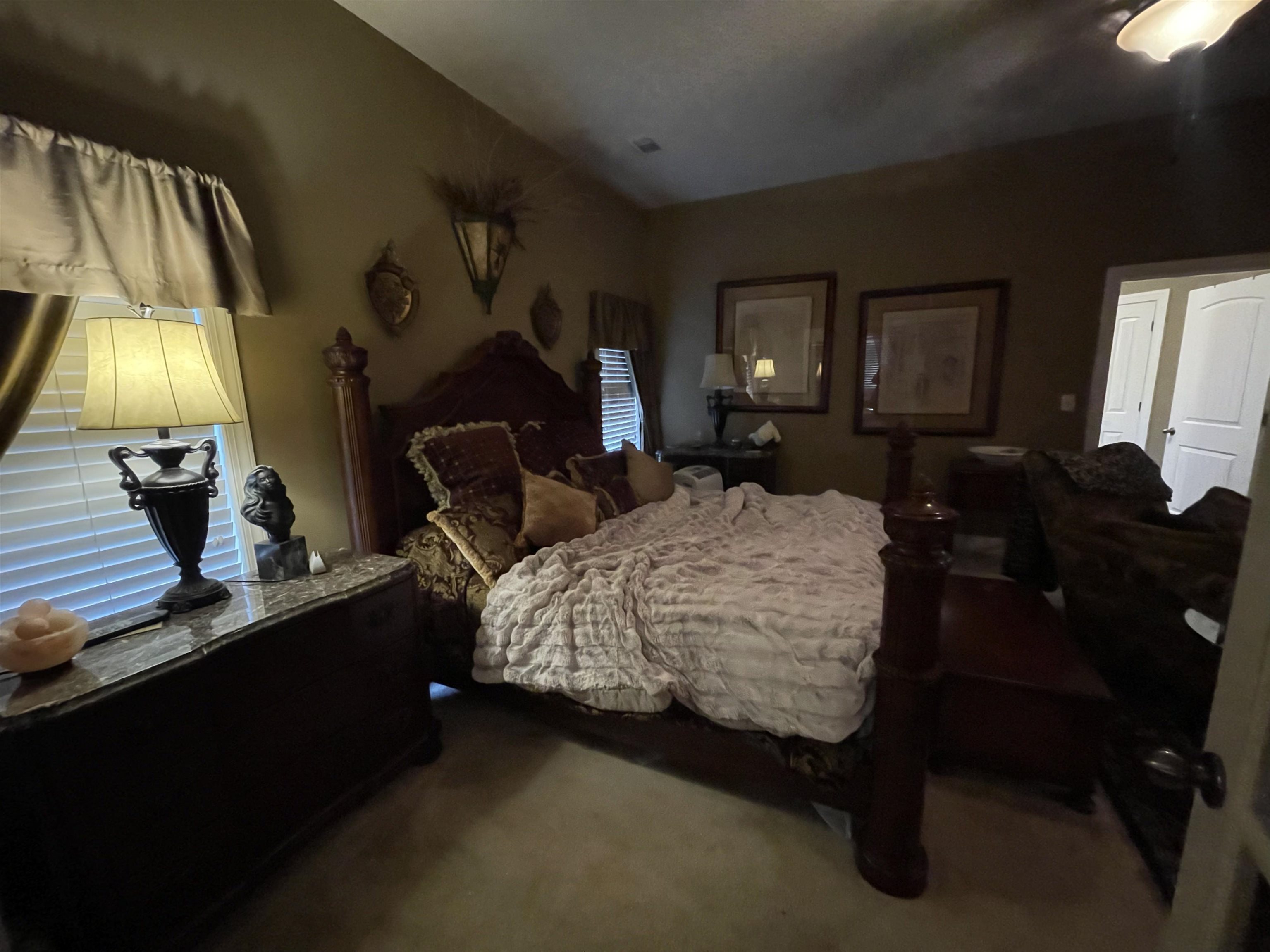 110 LEWIS FAIRWAY CIR