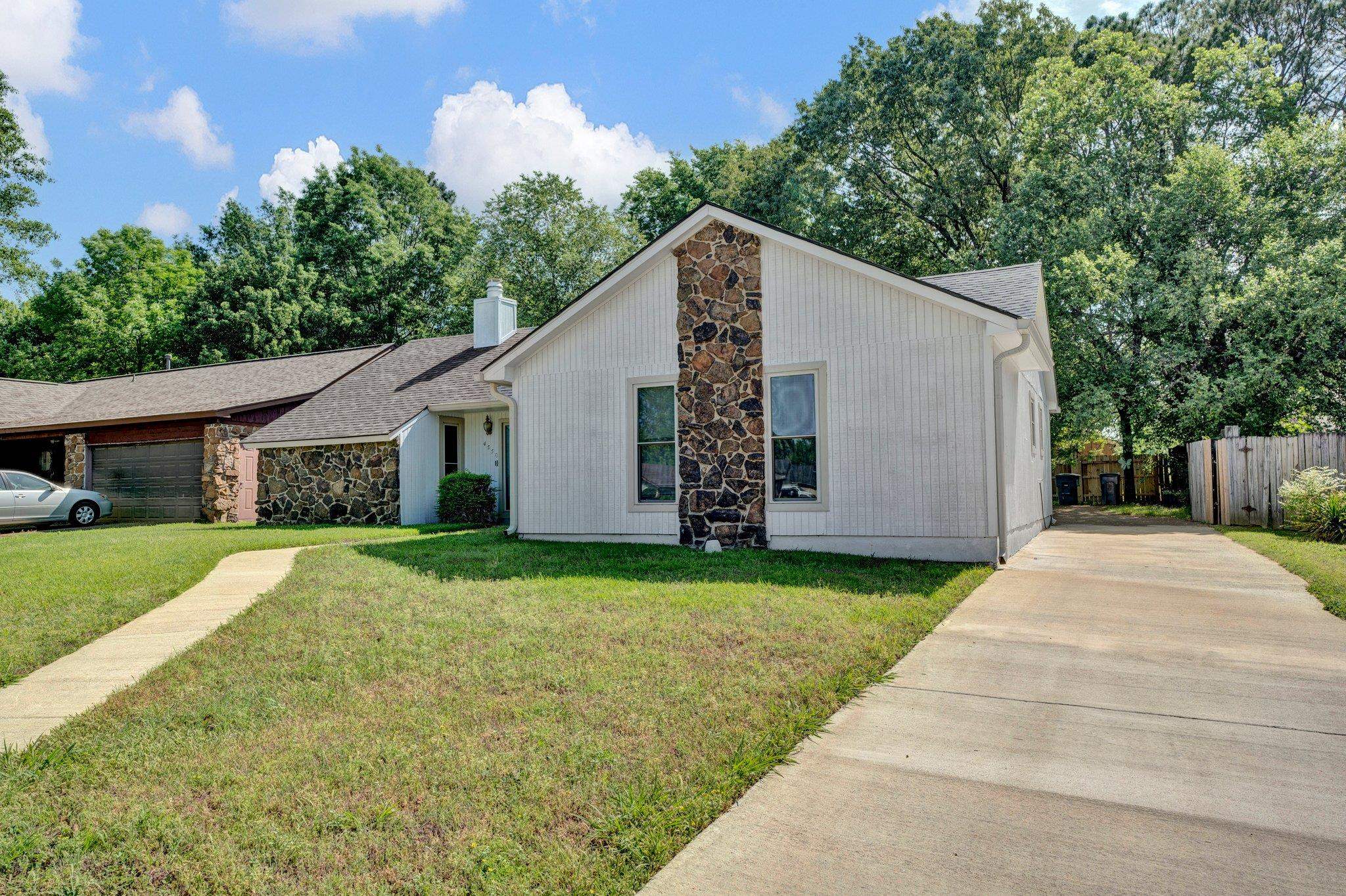 4550 KNOTTY OAKS DR