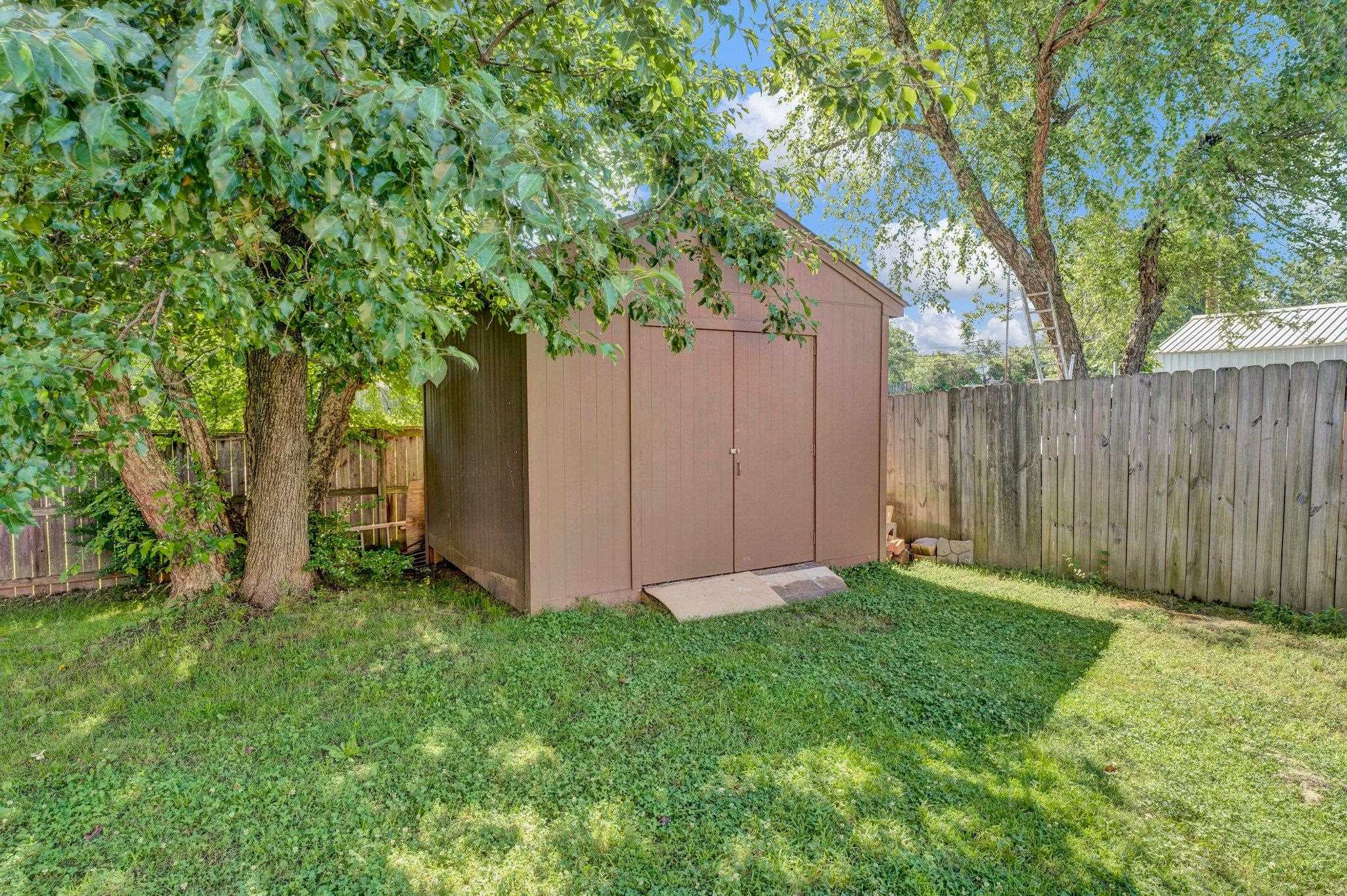 5364 MEADOW CROSS DR