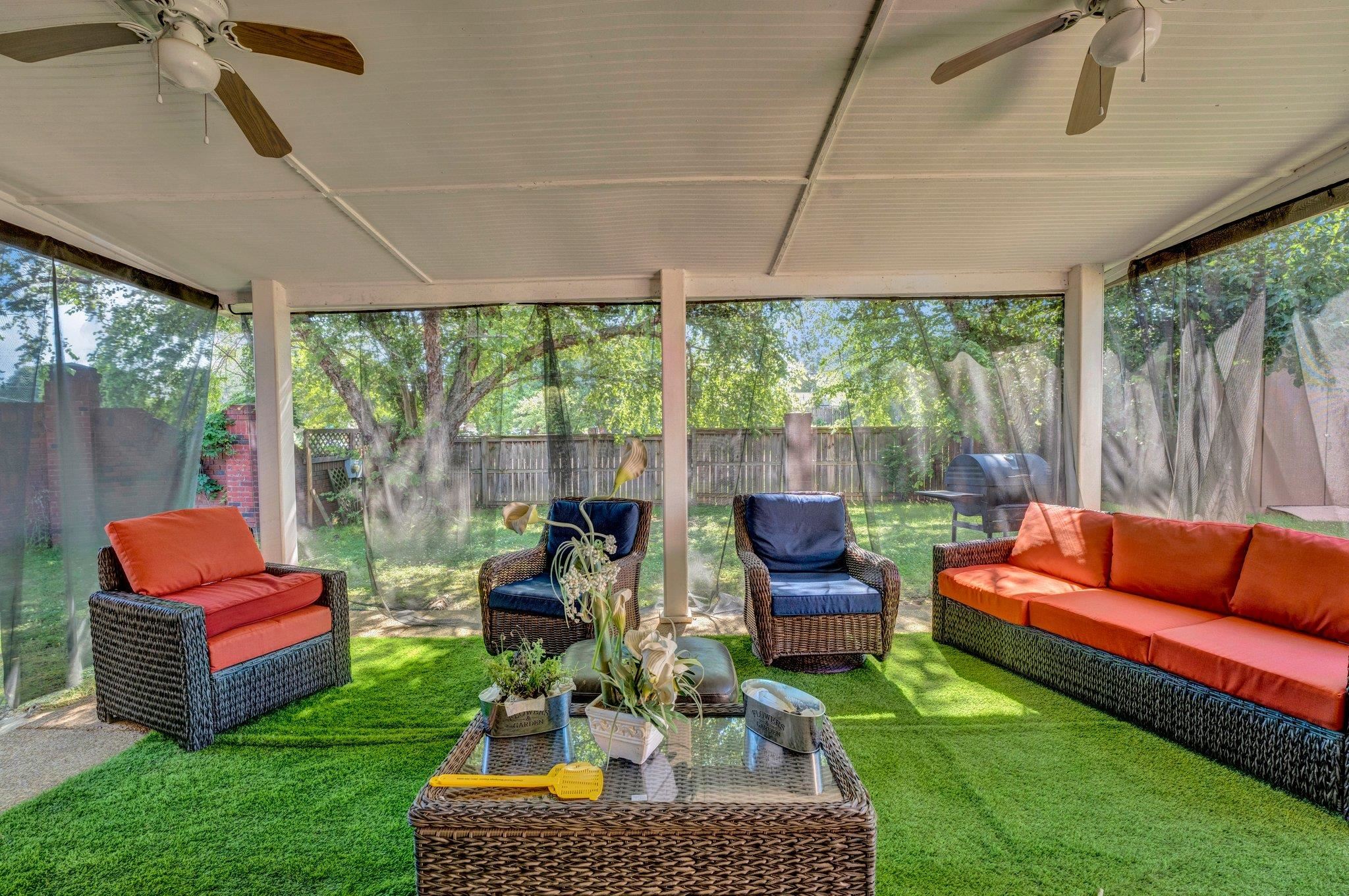 5364 MEADOW CROSS DR