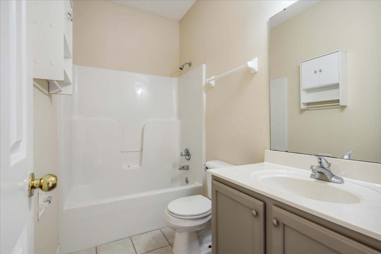 5180 PEBBLE BRIDGE LN