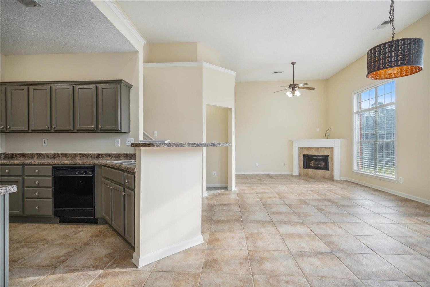 5180 PEBBLE BRIDGE LN