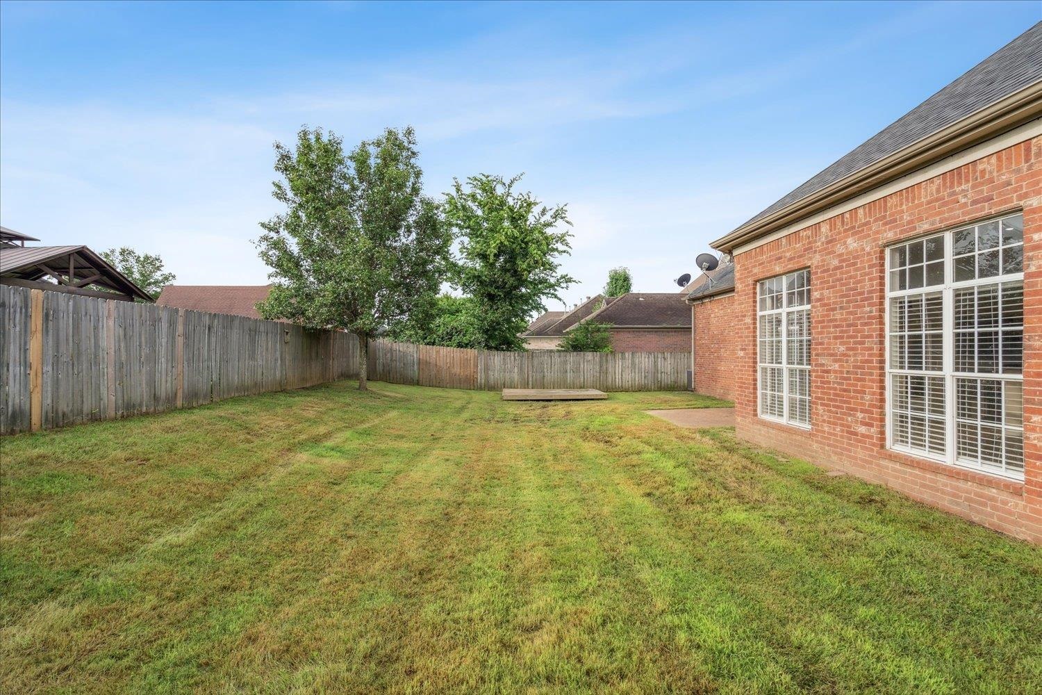 5180 PEBBLE BRIDGE LN