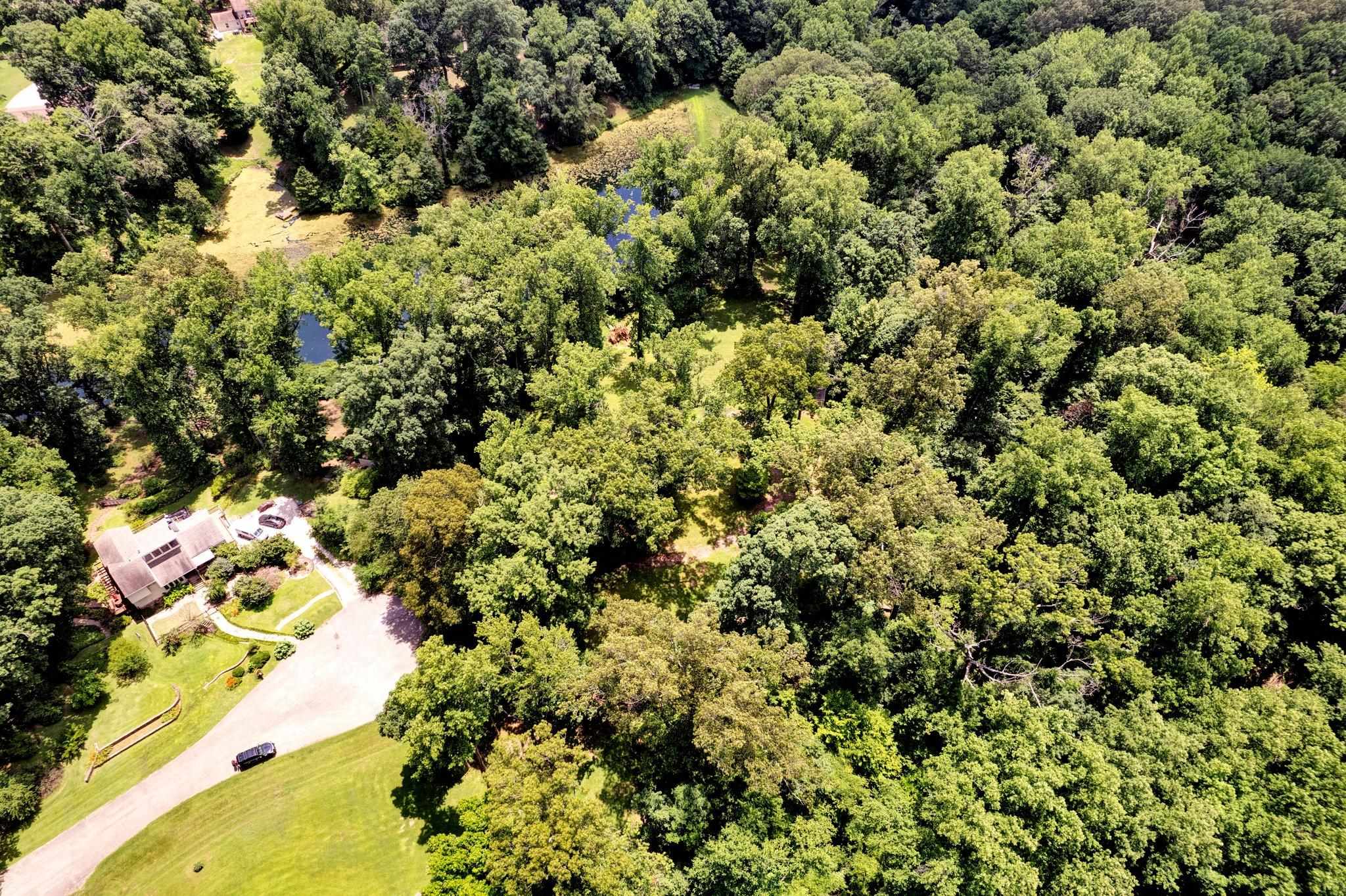 225 SILENT BROOK DR