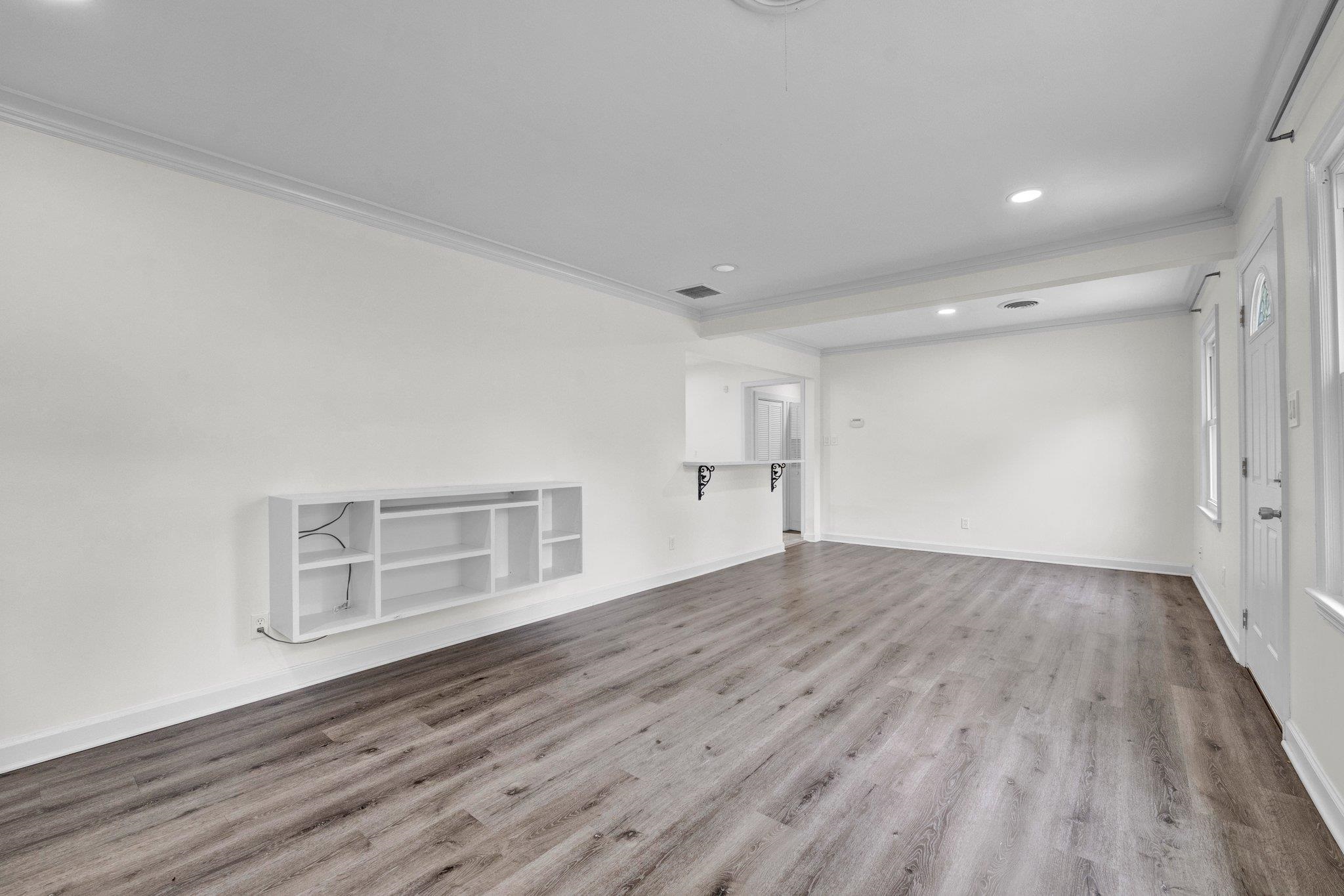 1270 W PERKINS RD W