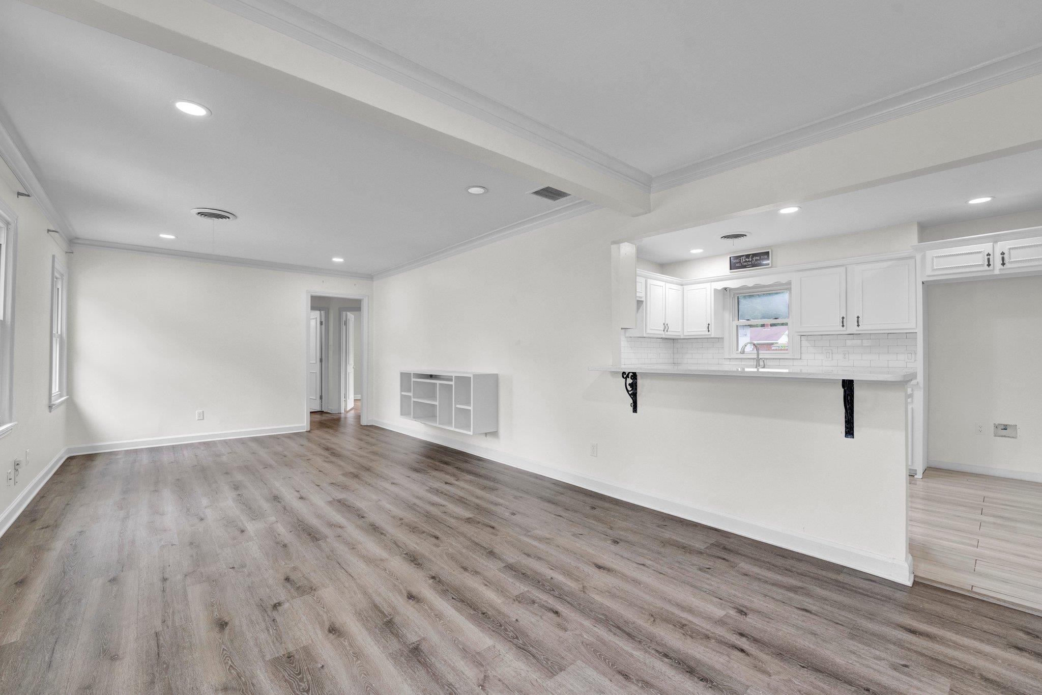 1270 W PERKINS RD W