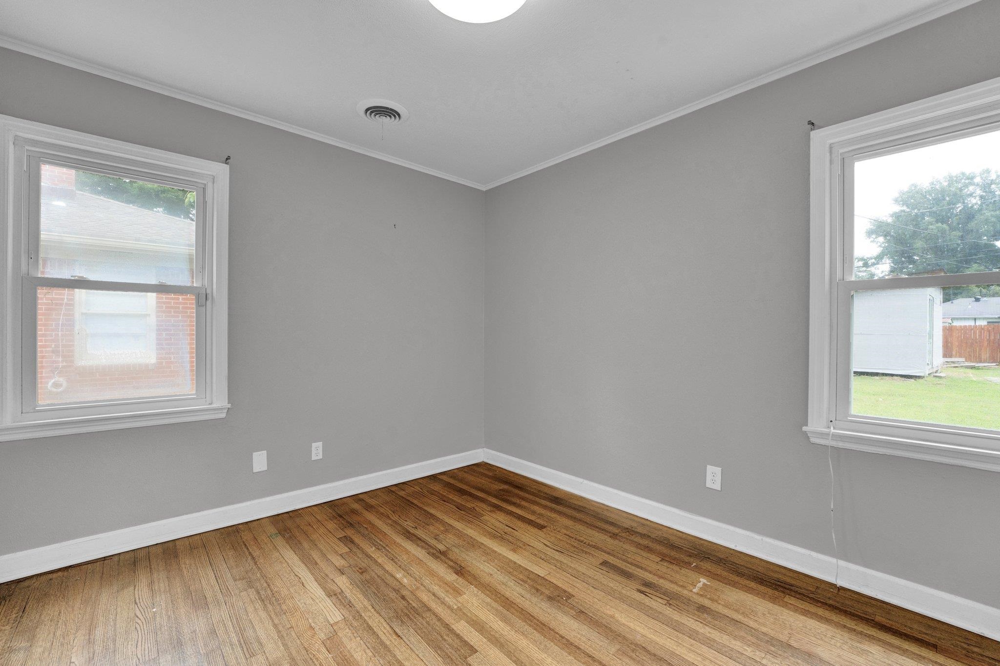1270 W PERKINS RD W