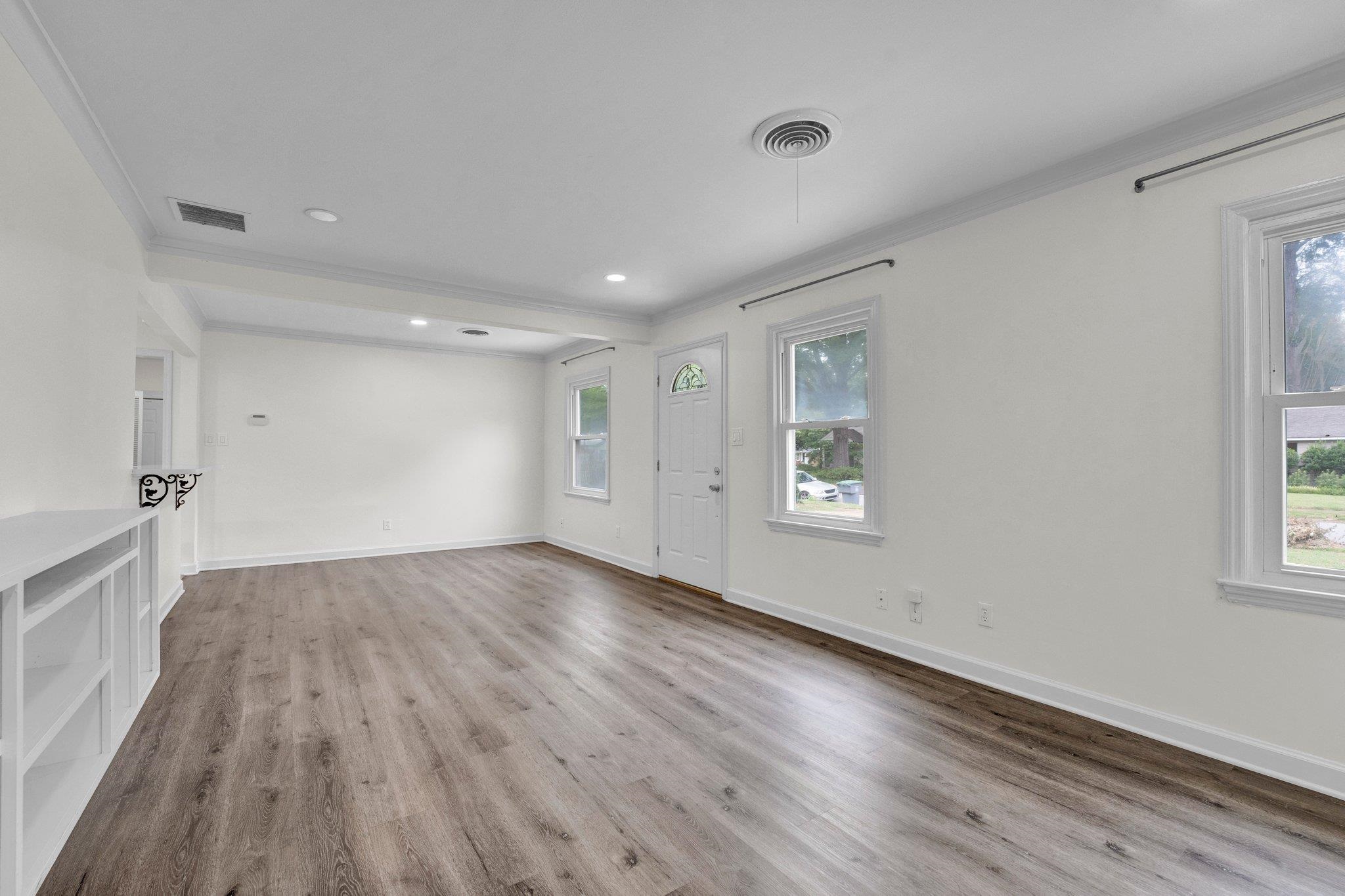 1270 W PERKINS RD W