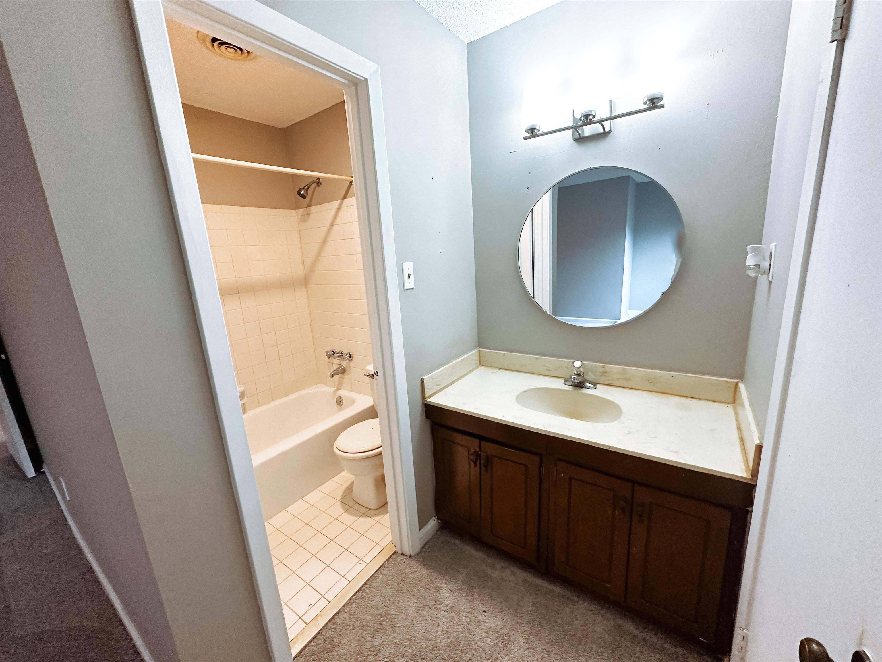 5526 QUAIL THICKET CV