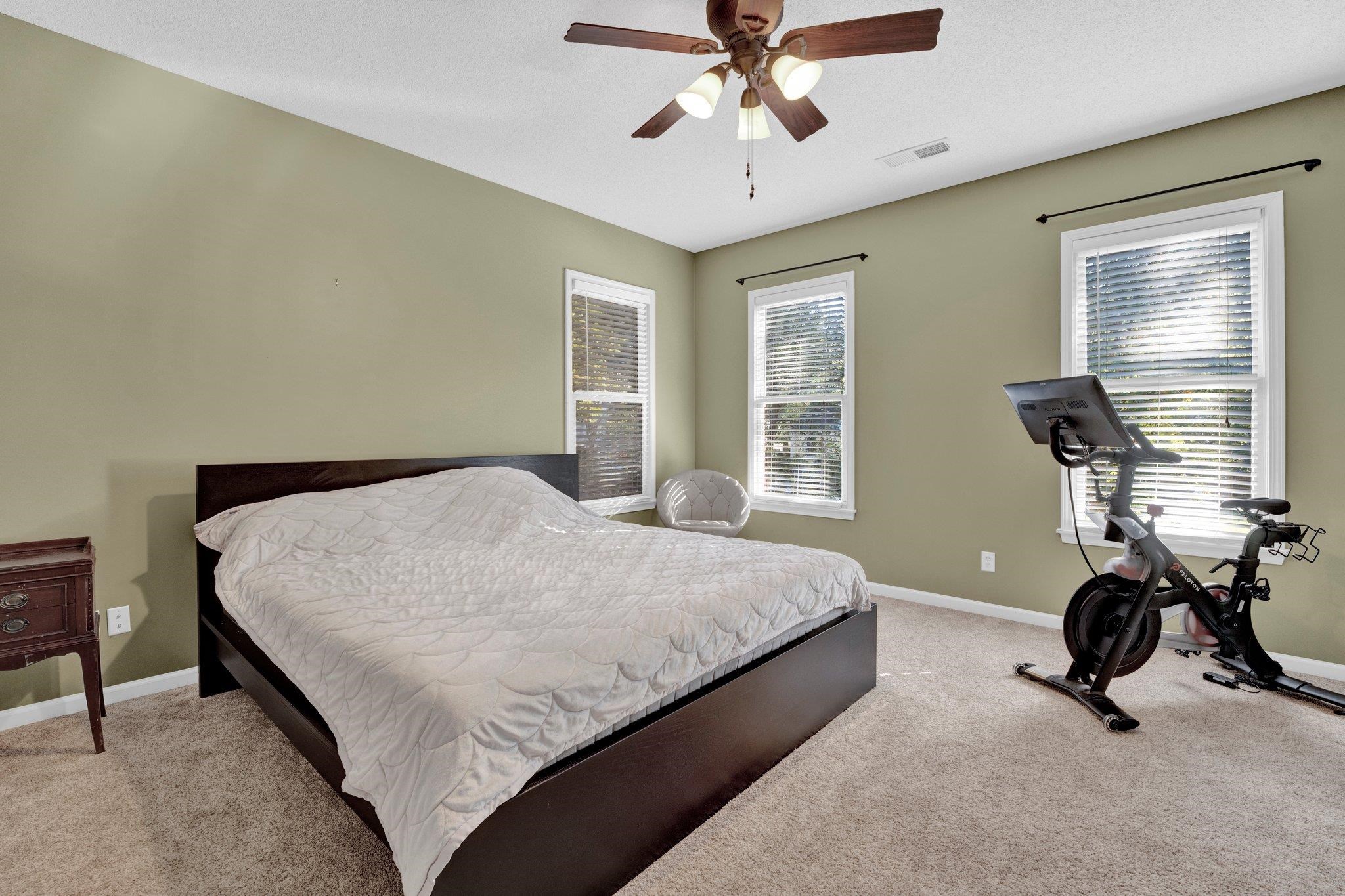 2886 FRANCES PL