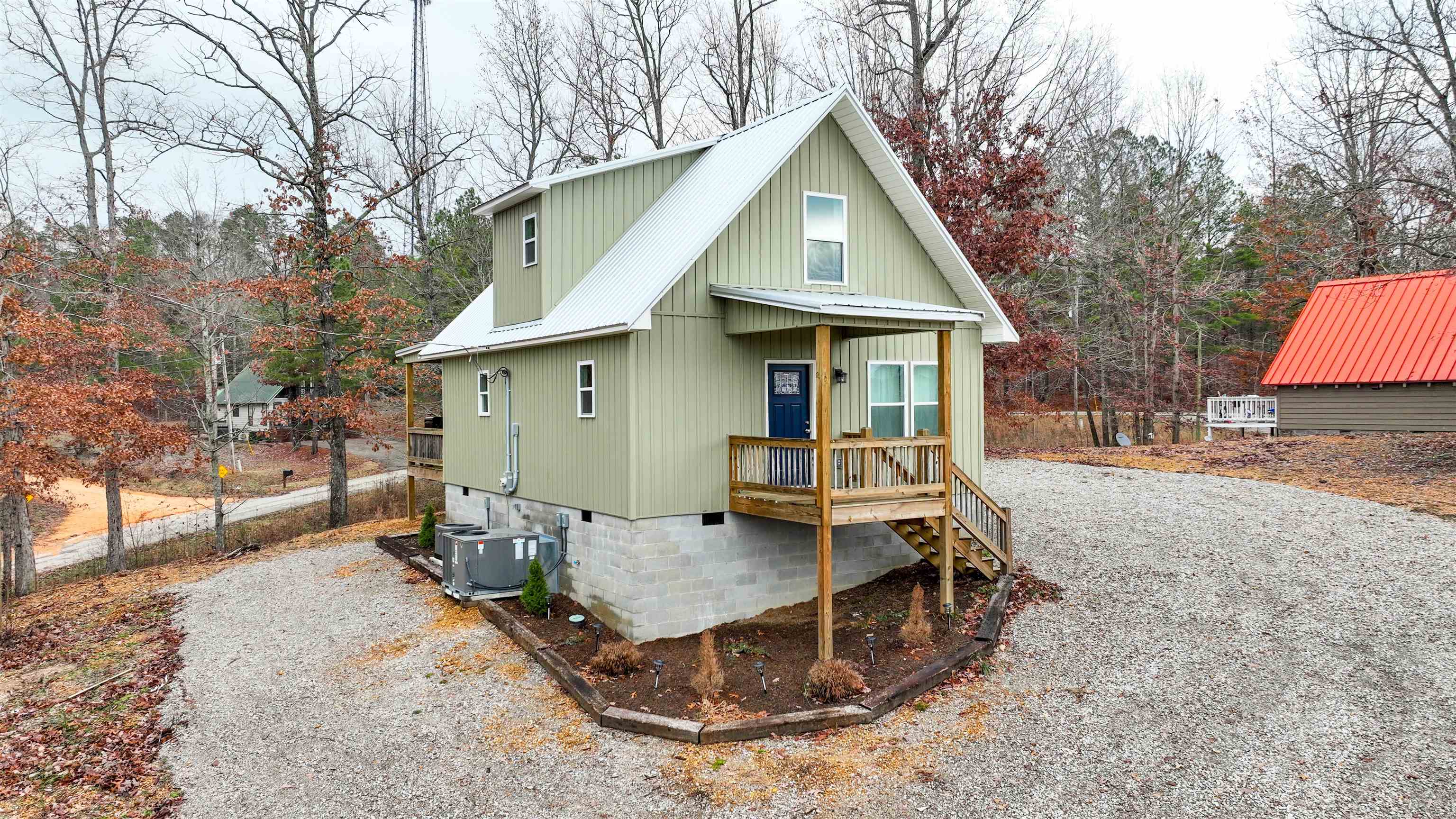 360 SLIDE DR