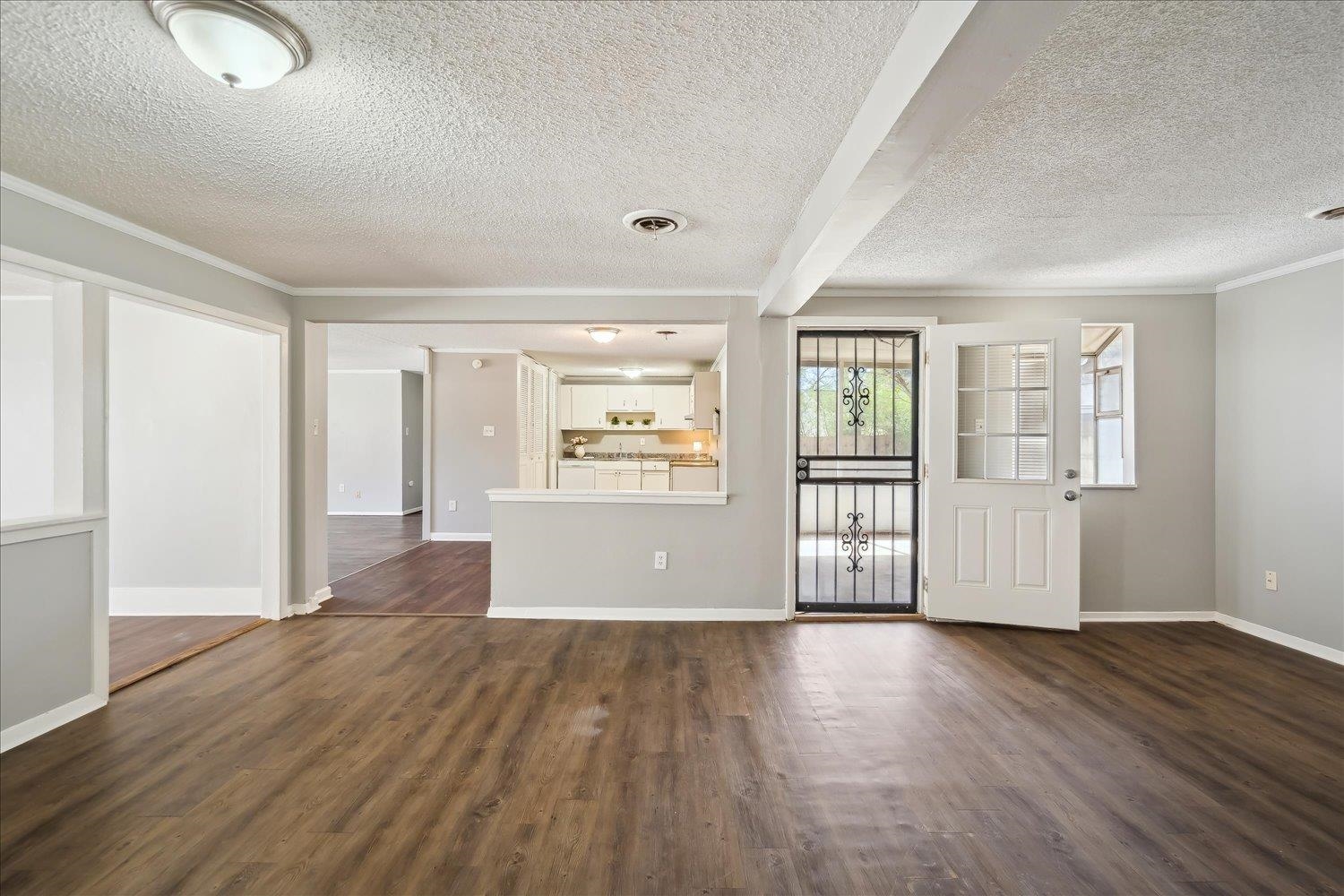 4325 WILLOW PARK CV