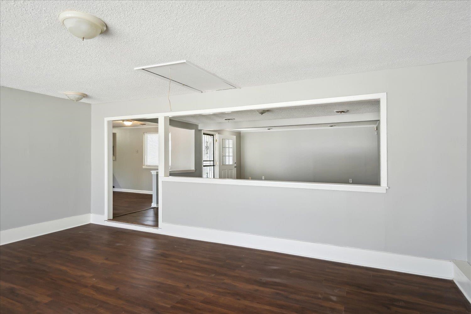 4325 WILLOW PARK CV
