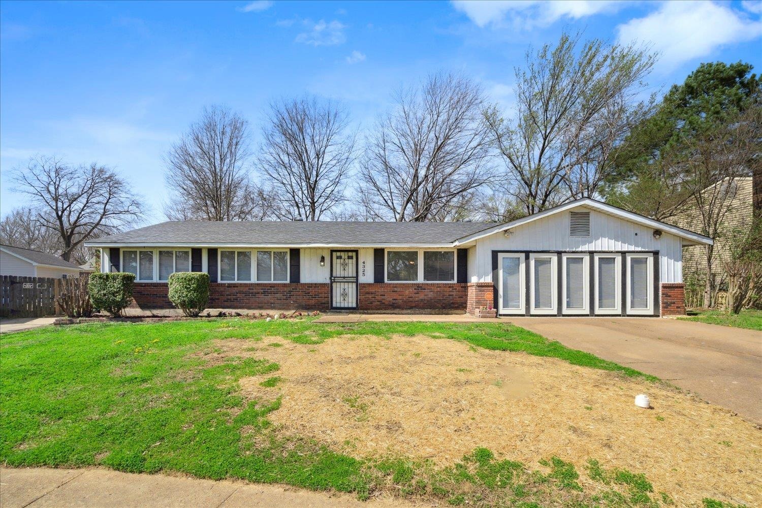 4325 WILLOW PARK CV