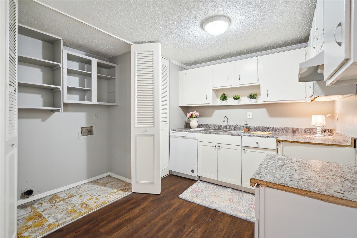 4325 WILLOW PARK CV