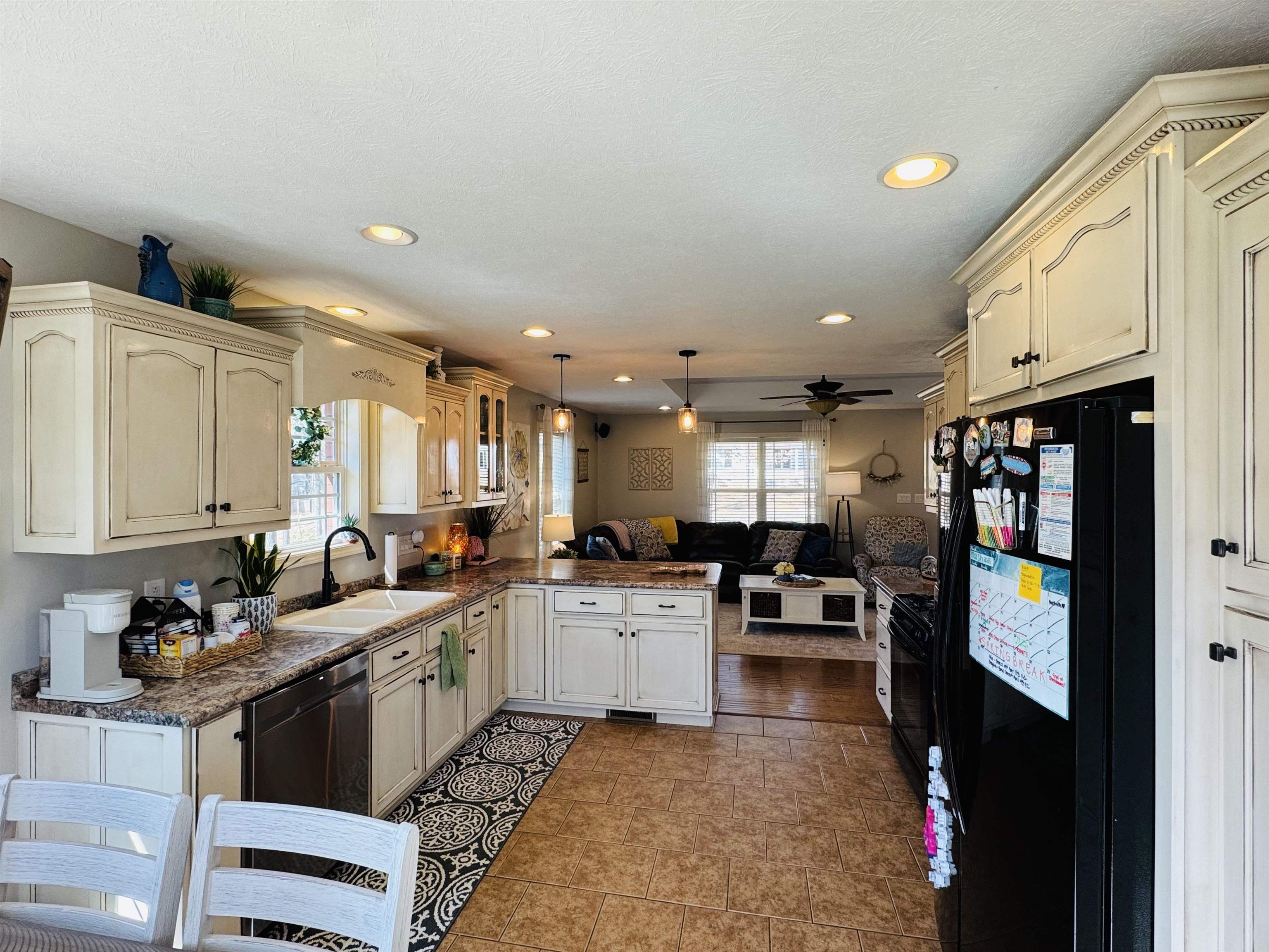 40 FOXTROT RD