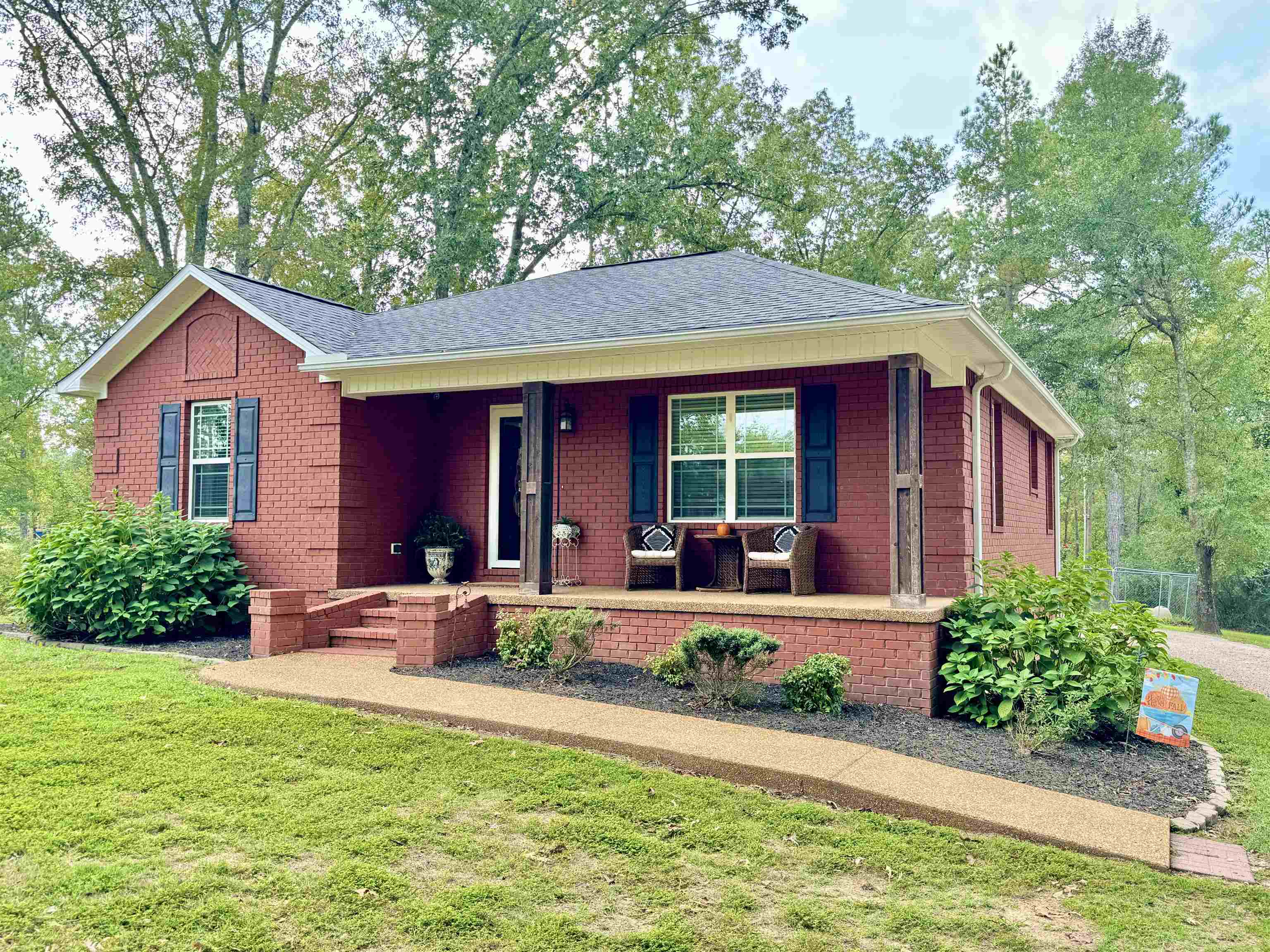 40 FOXTROT RD