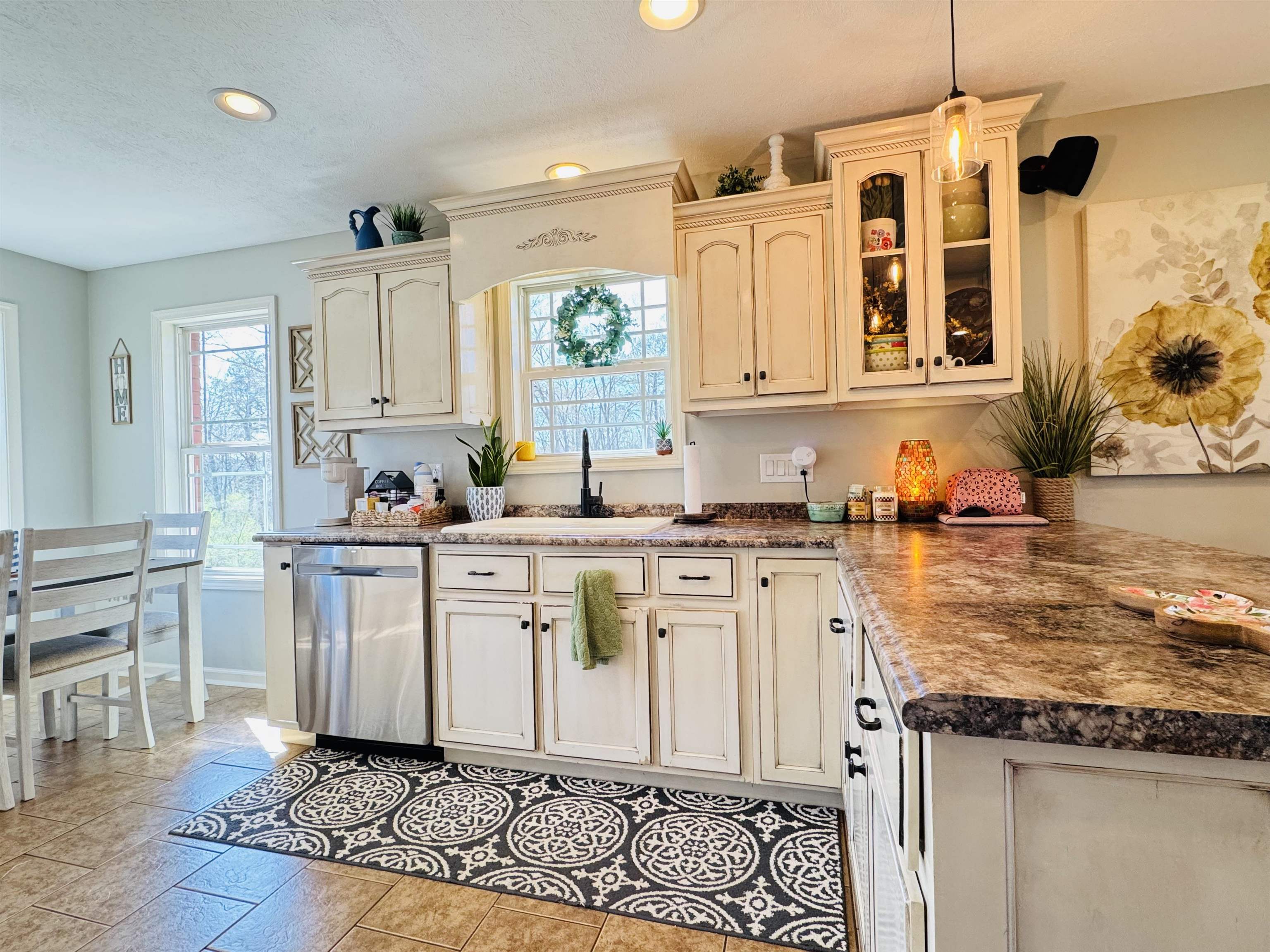 40 FOXTROT RD