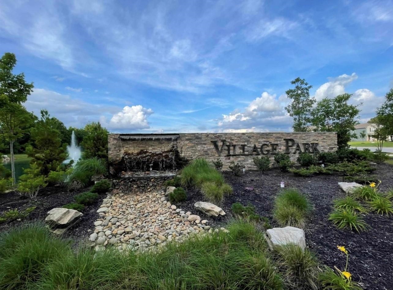 270 KIPLING DR