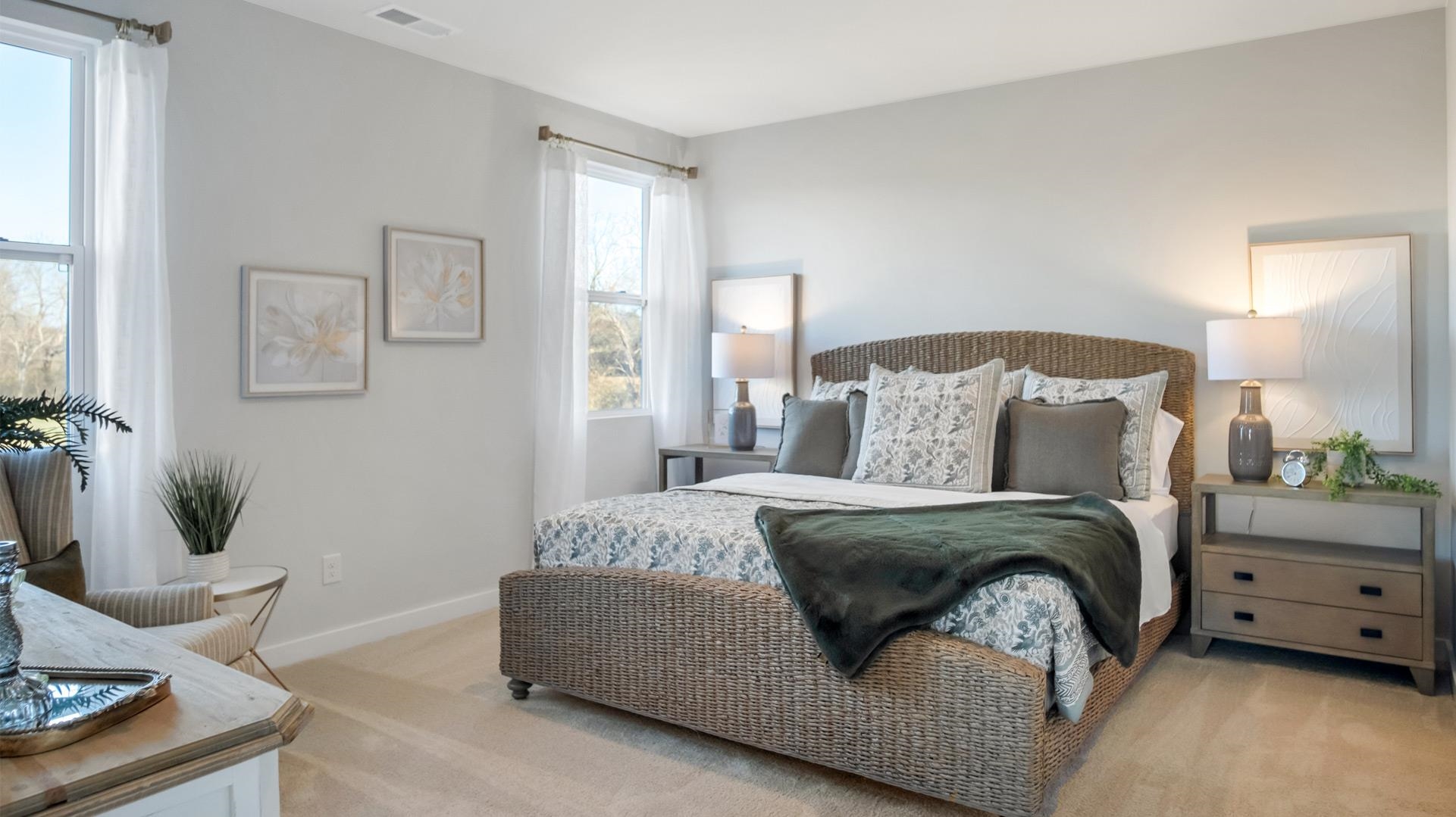 270 KIPLING DR