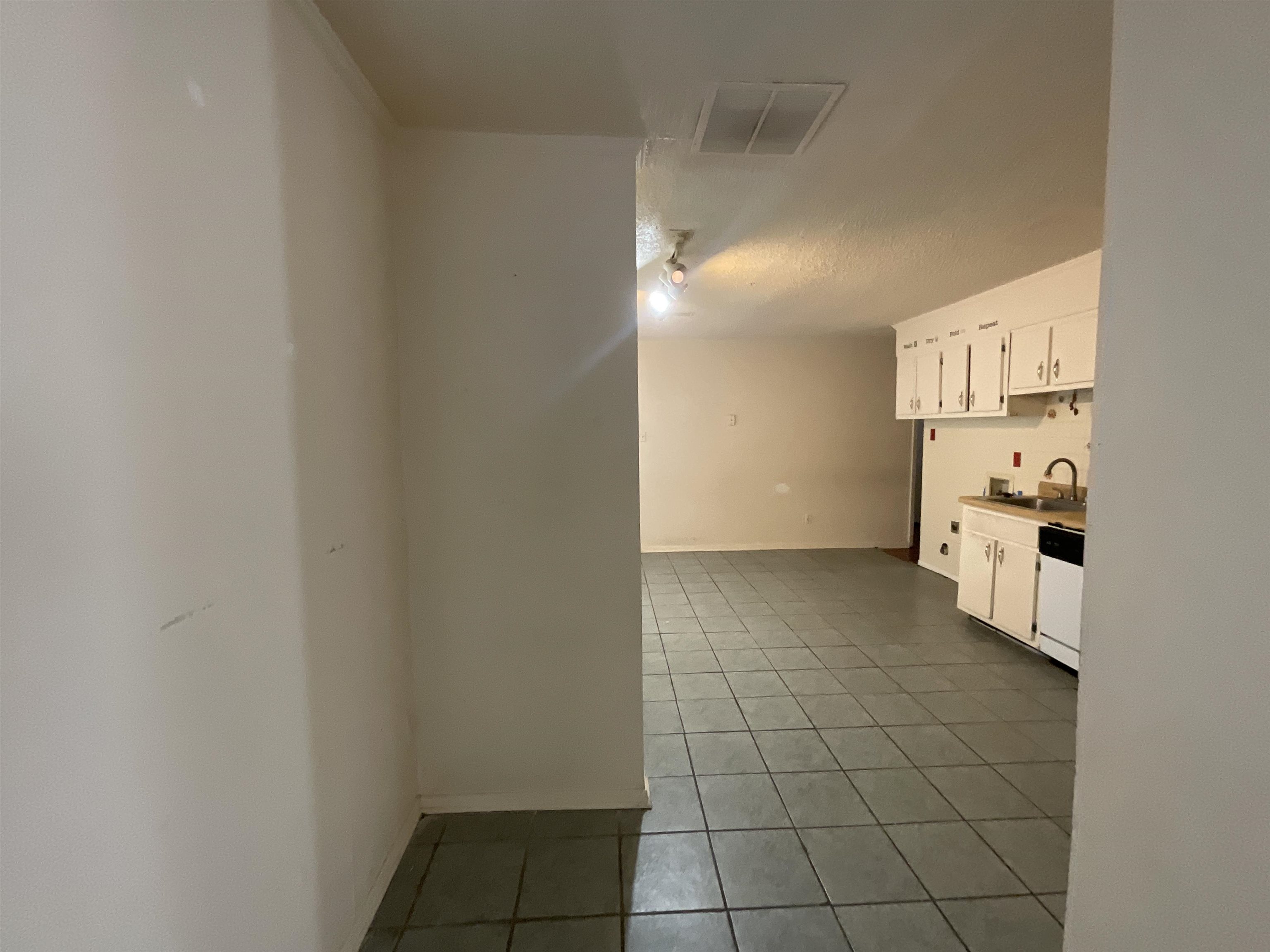 4805 NORTHFIELD CIR