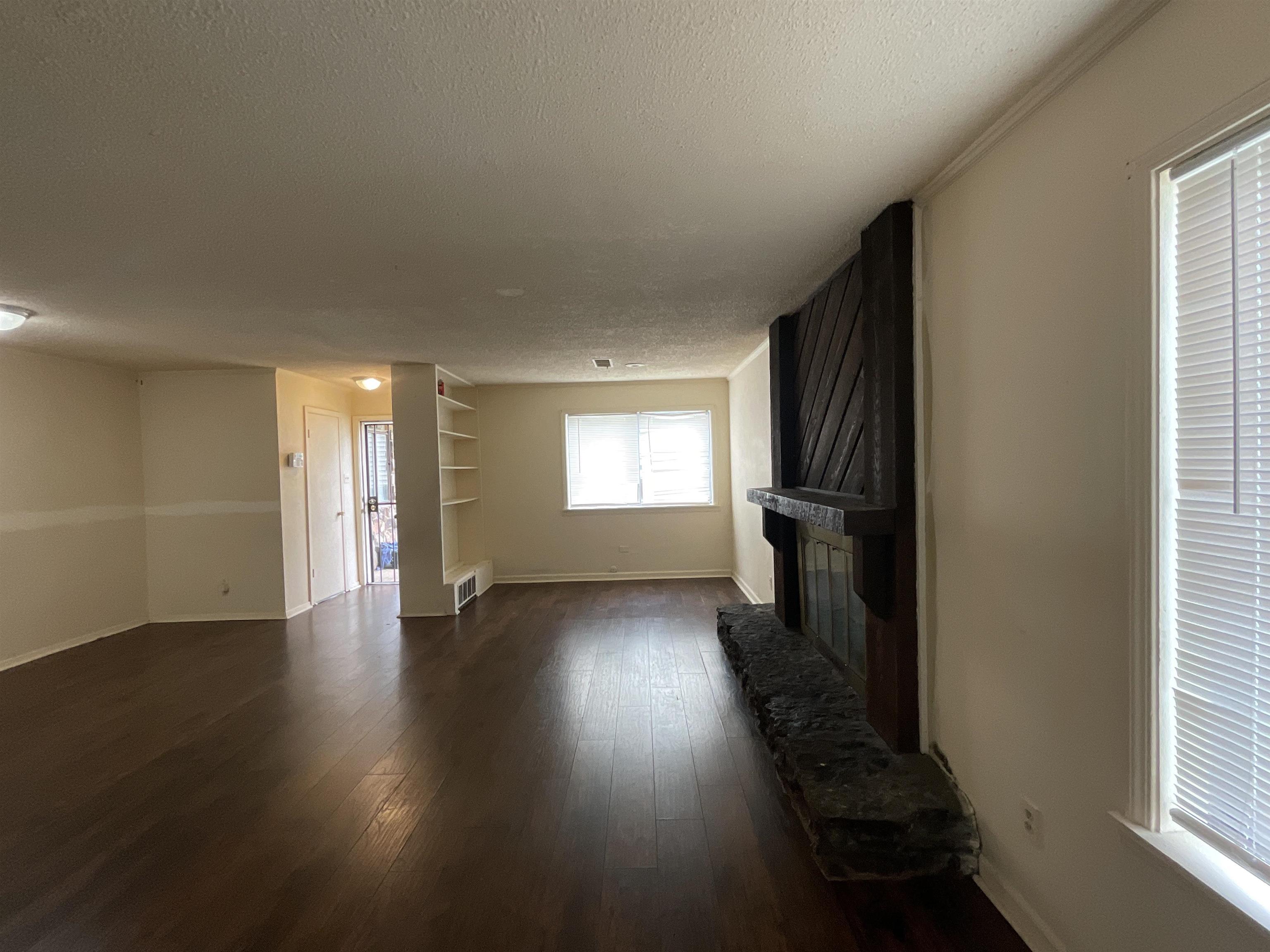 4805 NORTHFIELD CIR