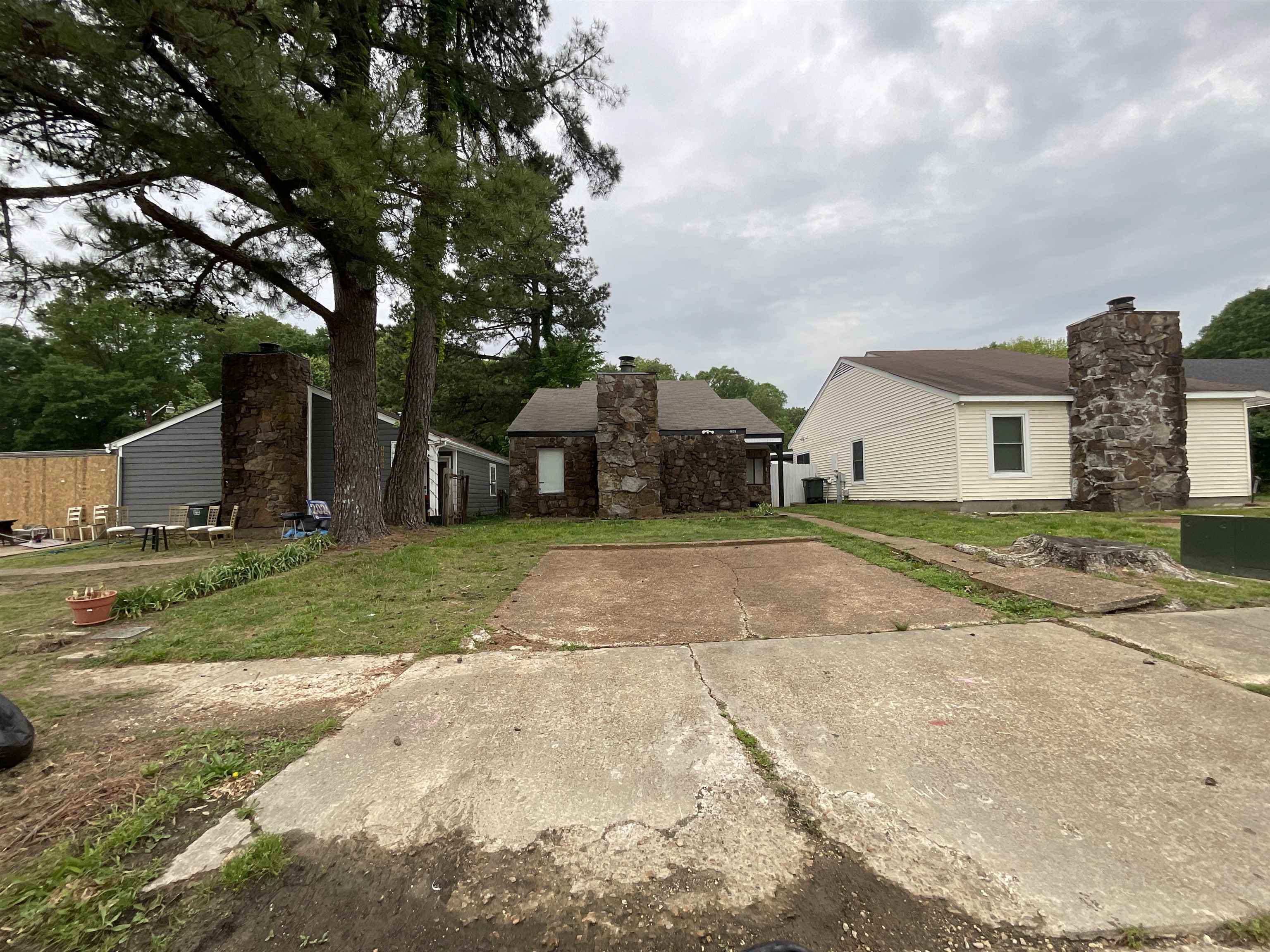 4805 NORTHFIELD CIR