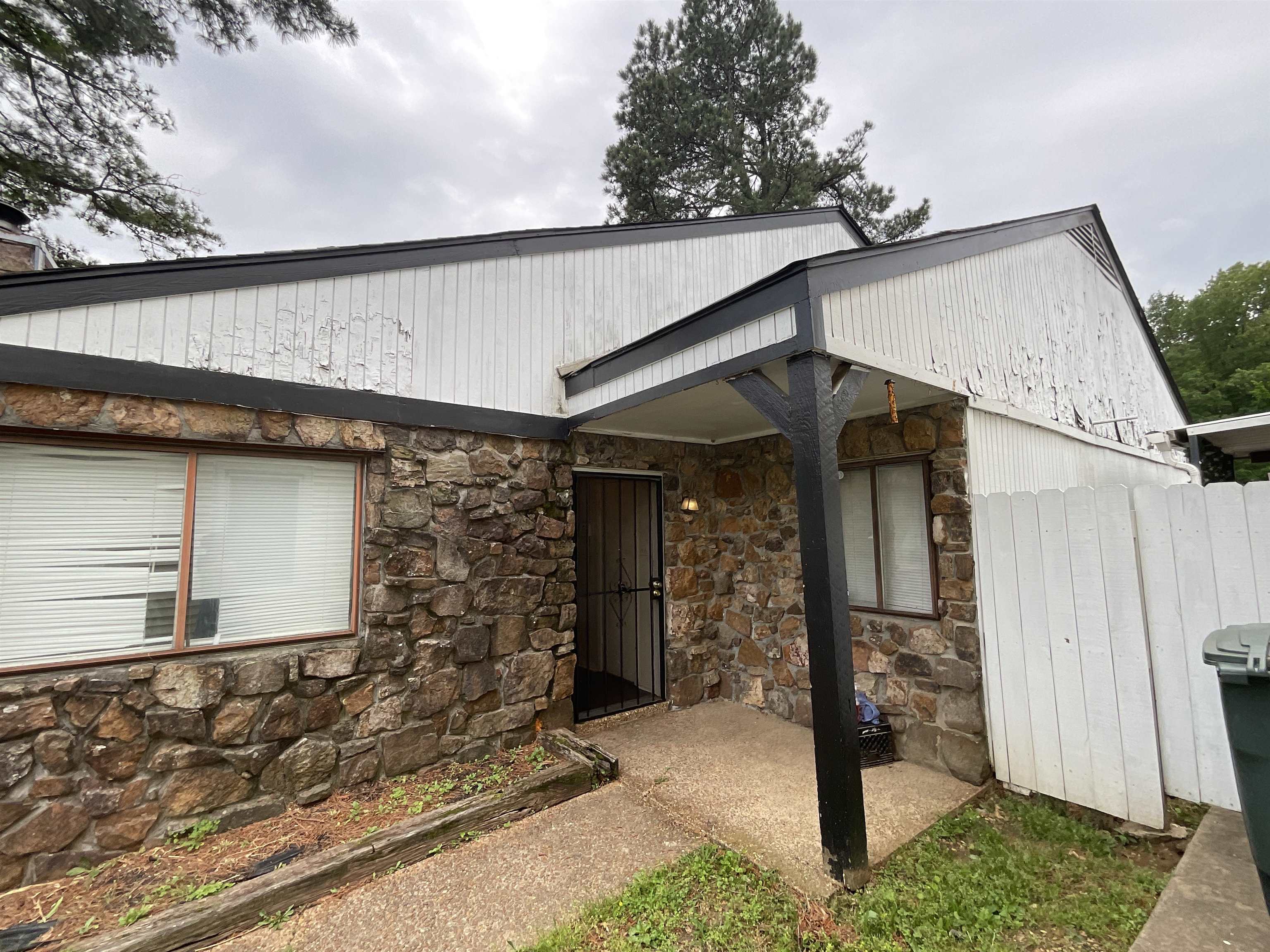 4805 NORTHFIELD CIR