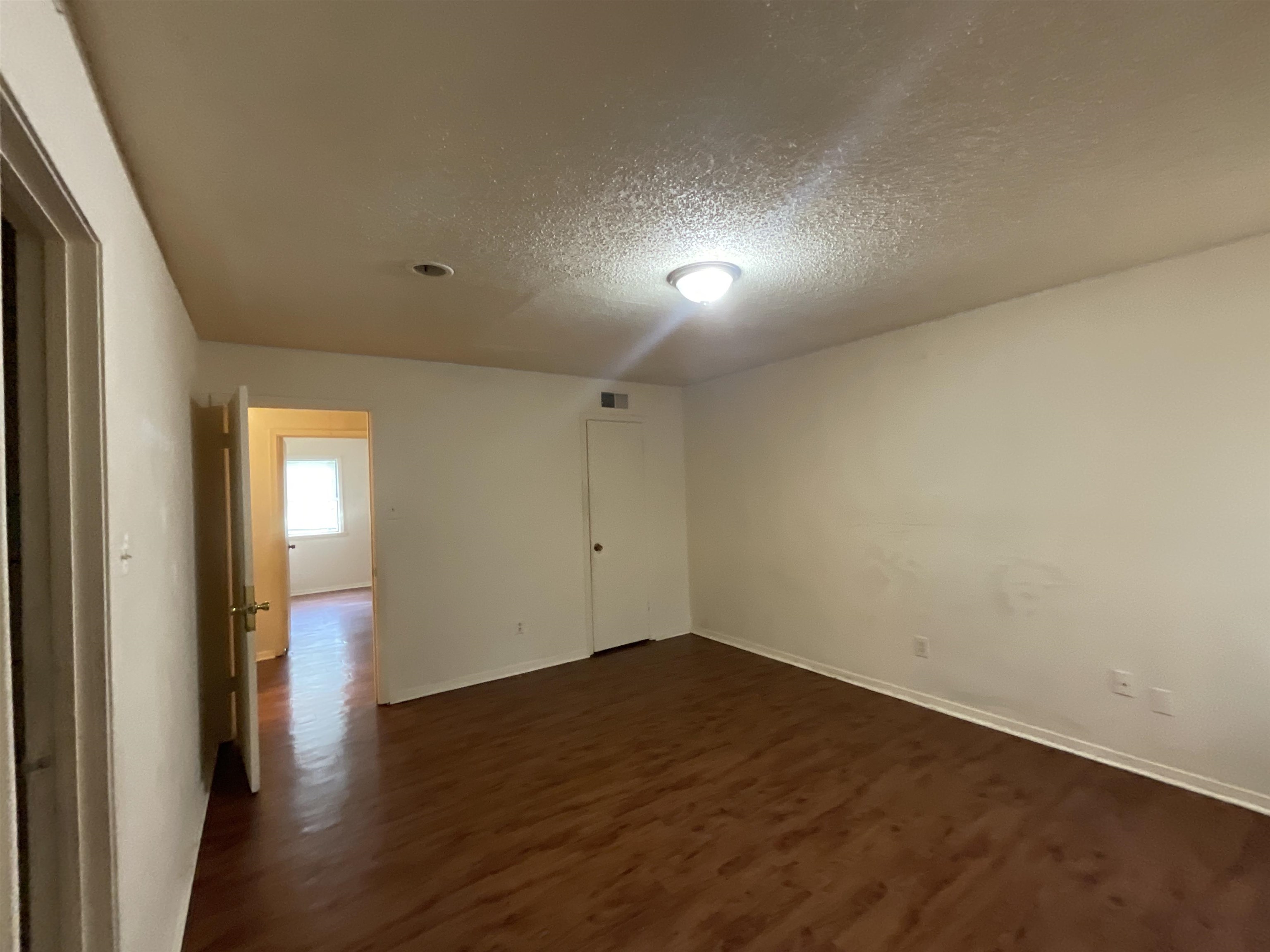 4805 NORTHFIELD CIR