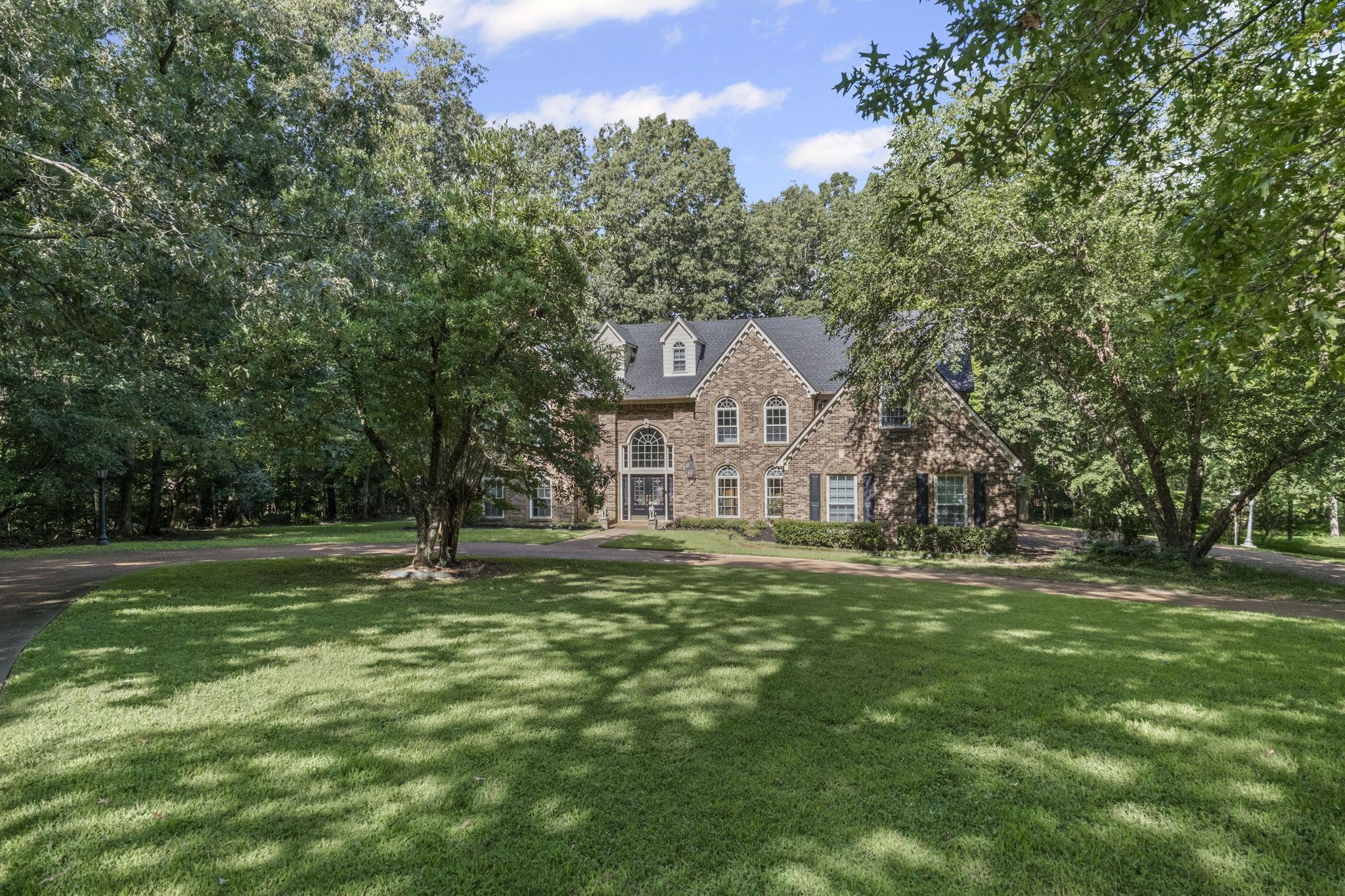 965 TIMBERLAKE DR