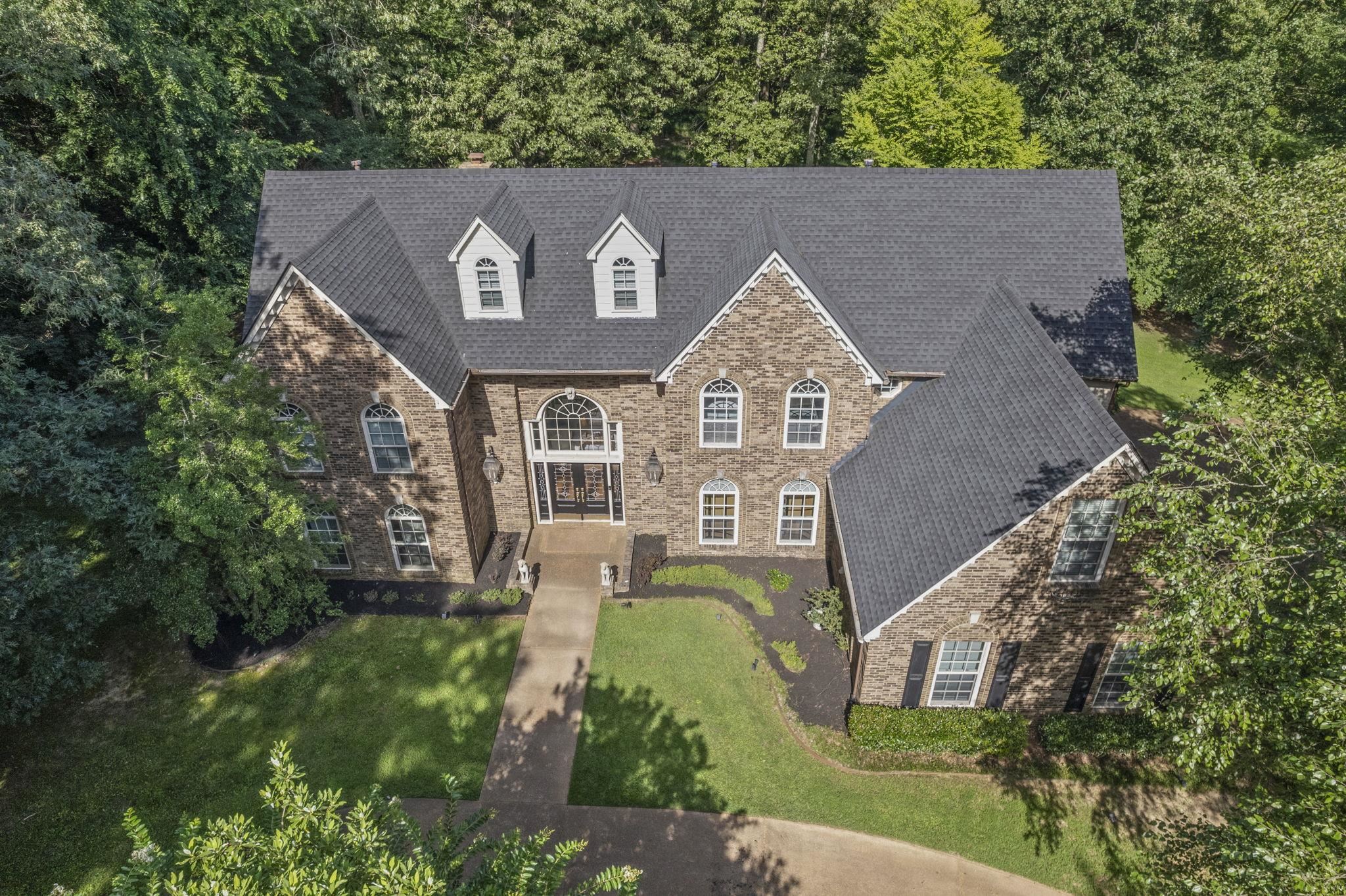 965 TIMBERLAKE DR