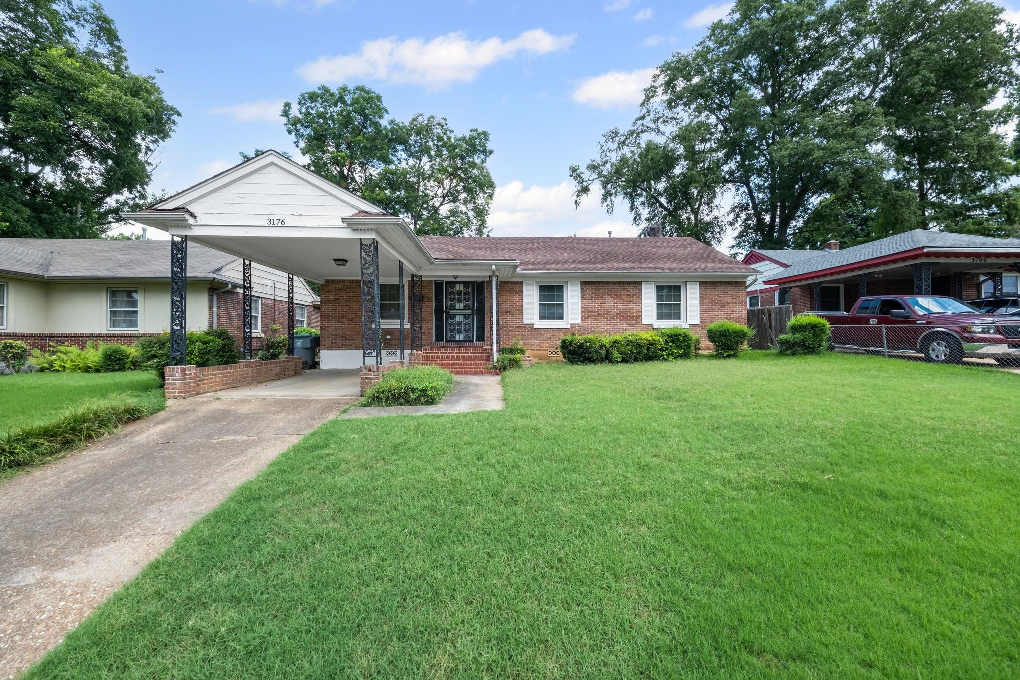 3176 TOBY LN