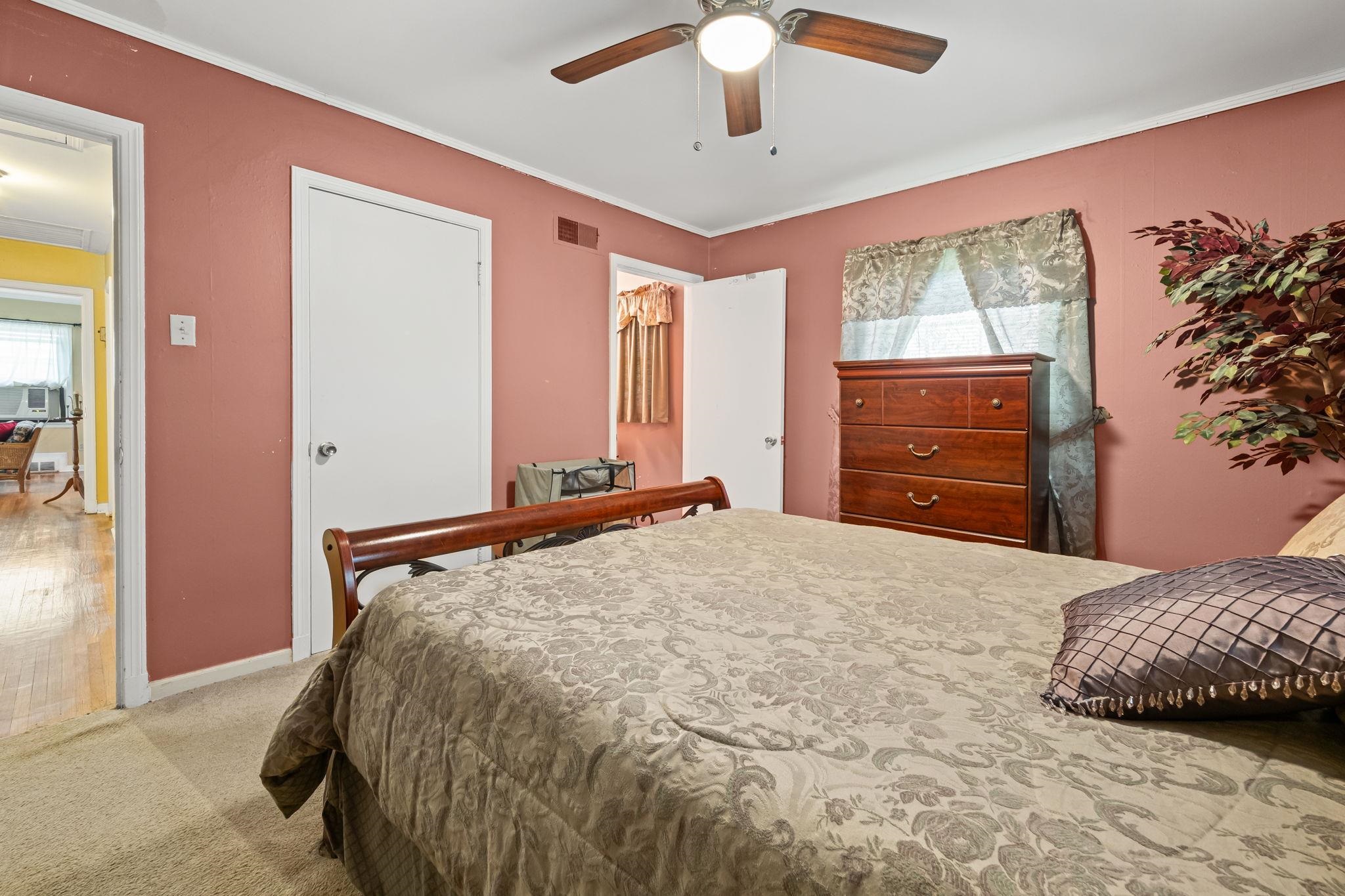3176 TOBY LN
