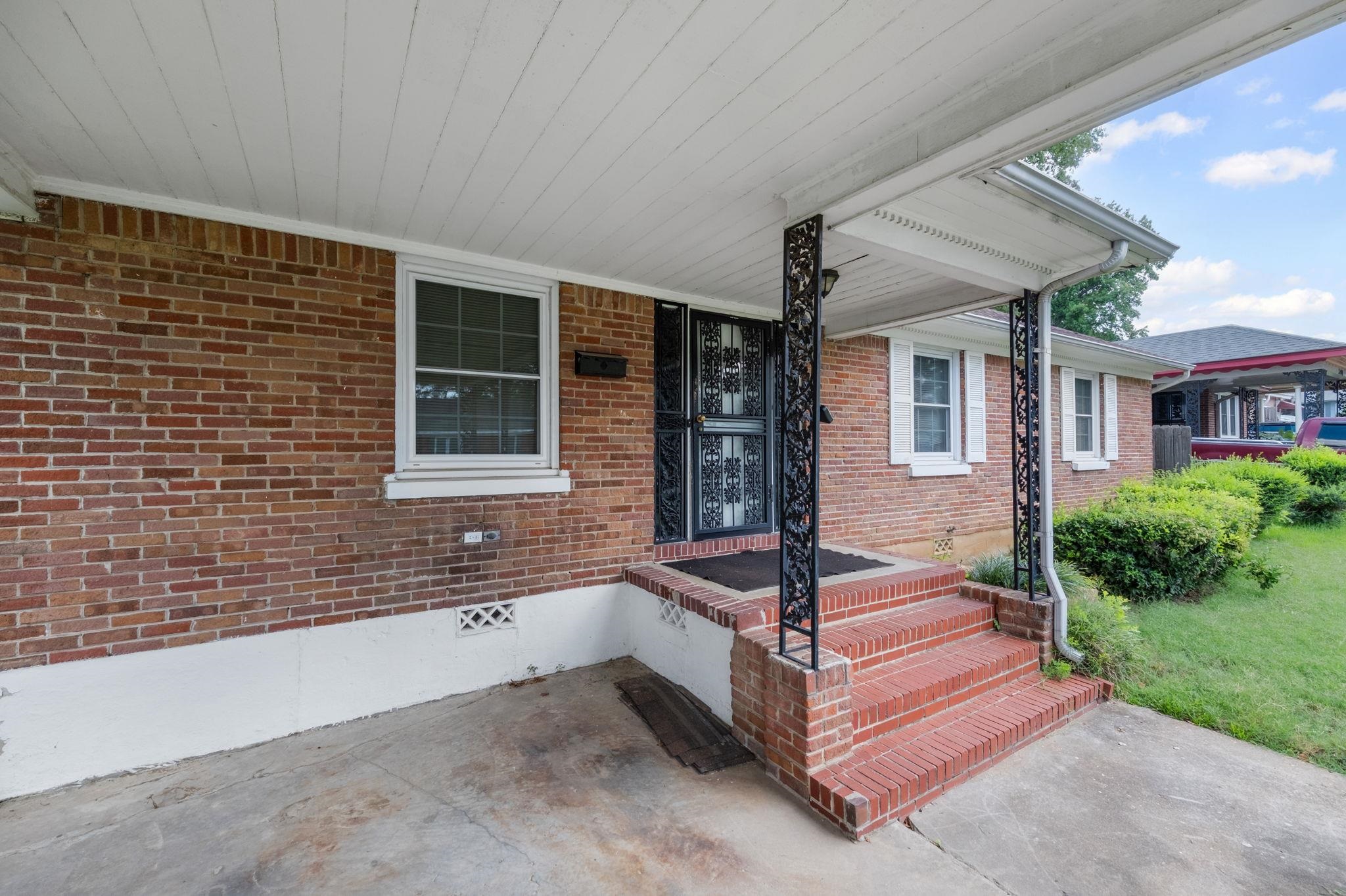 3176 TOBY LN