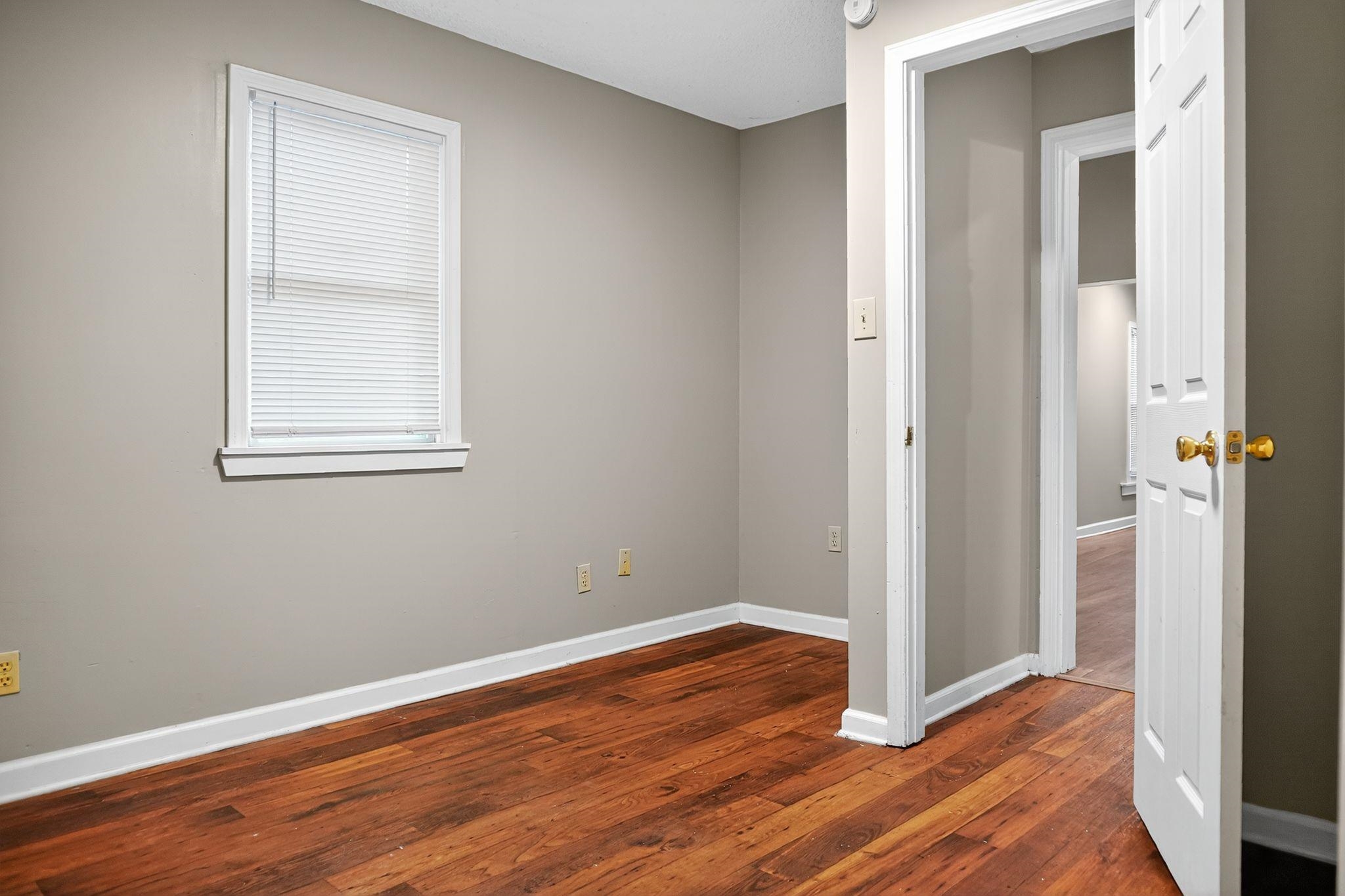 278 HENRY AVE
