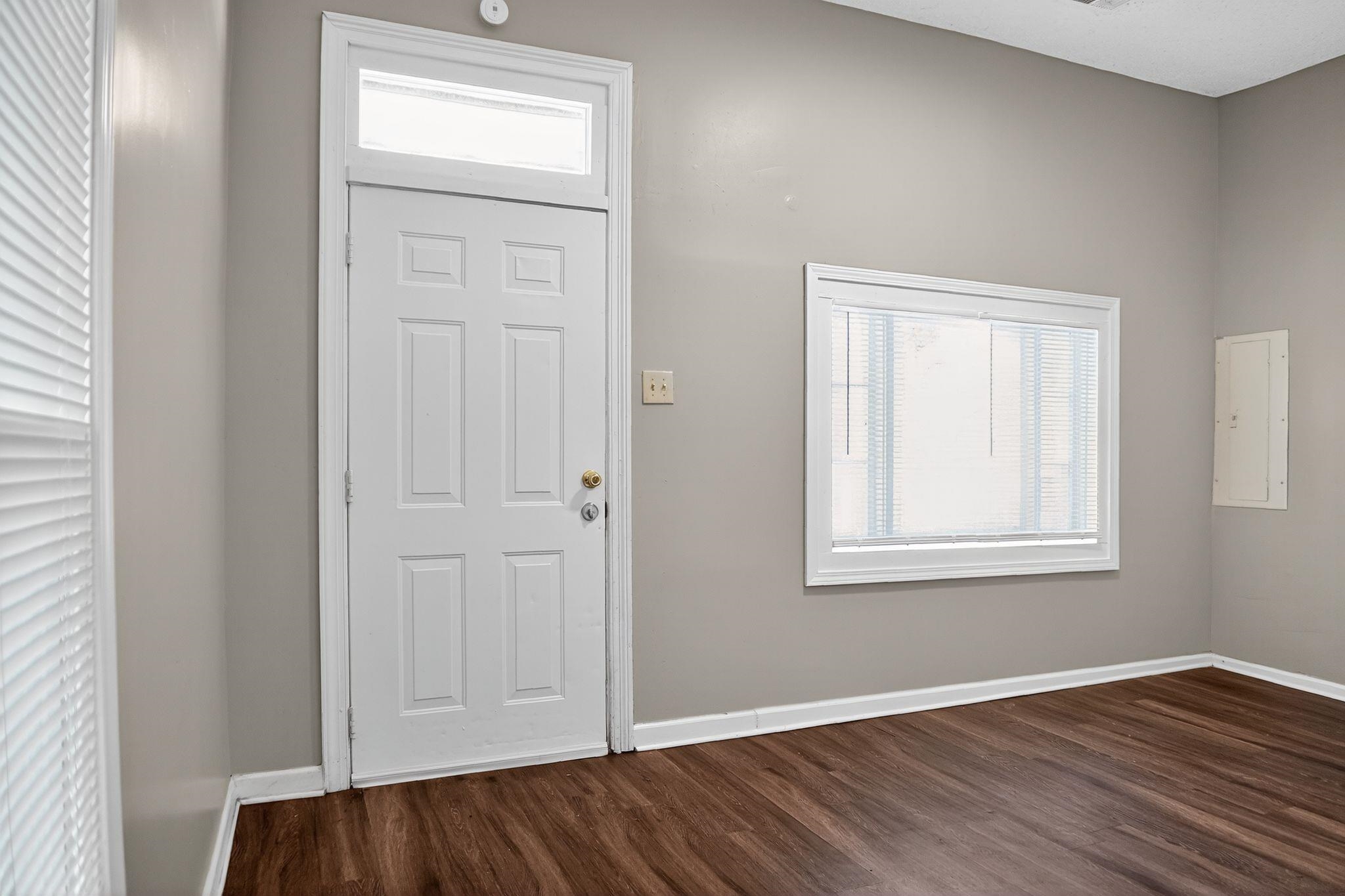278 HENRY AVE